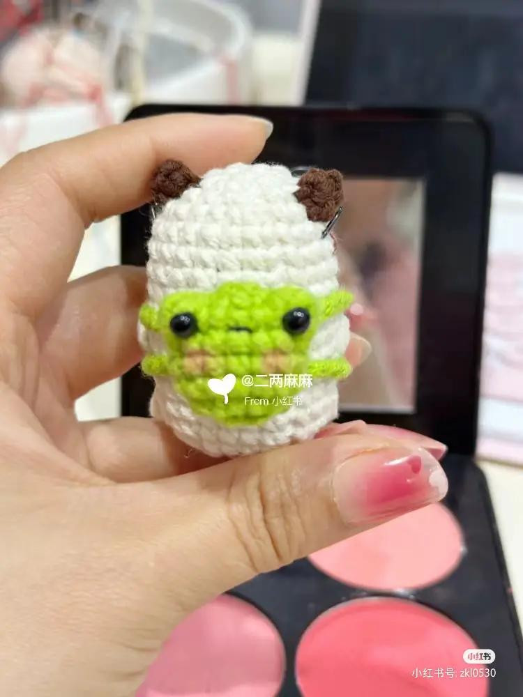 Crochet Capybara with Frog Backpack Pattern Chart