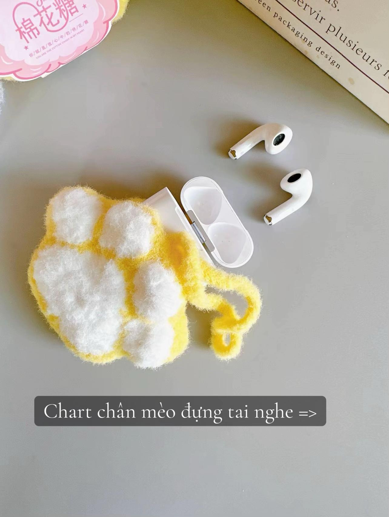 Crochet Cat Paw Earphone Case Chart - Yellow and White