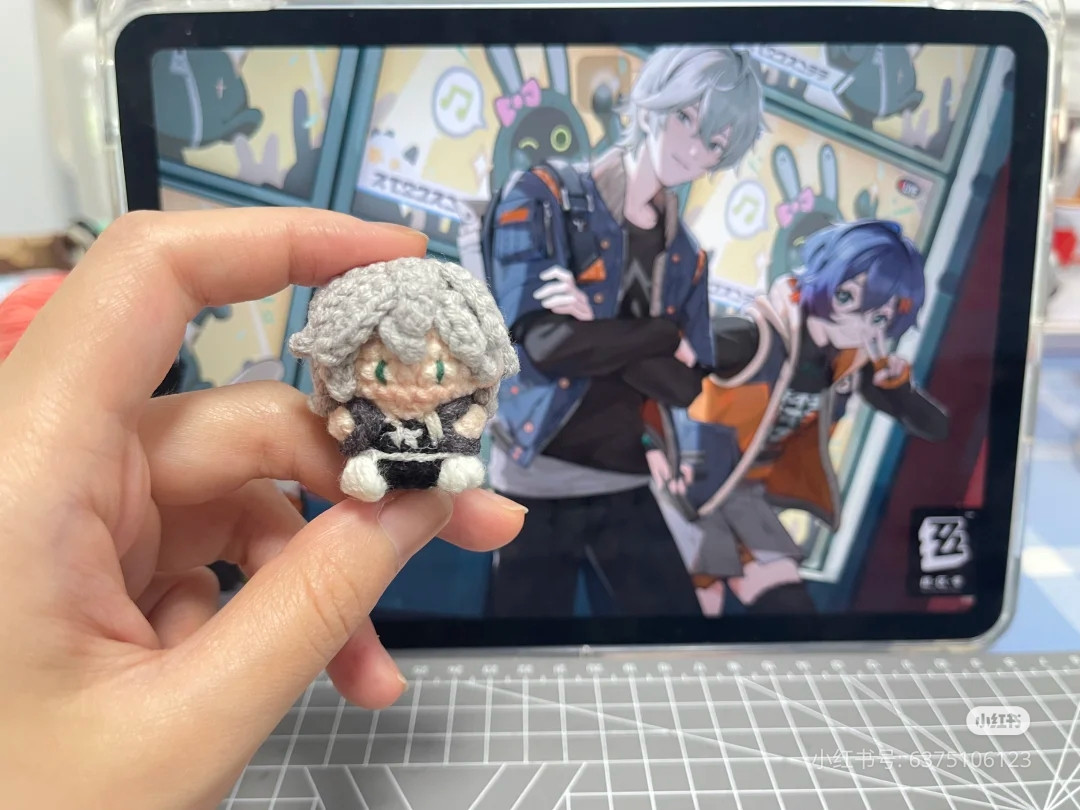 Crochet Chart for Anime Character Doll with Grey Hair