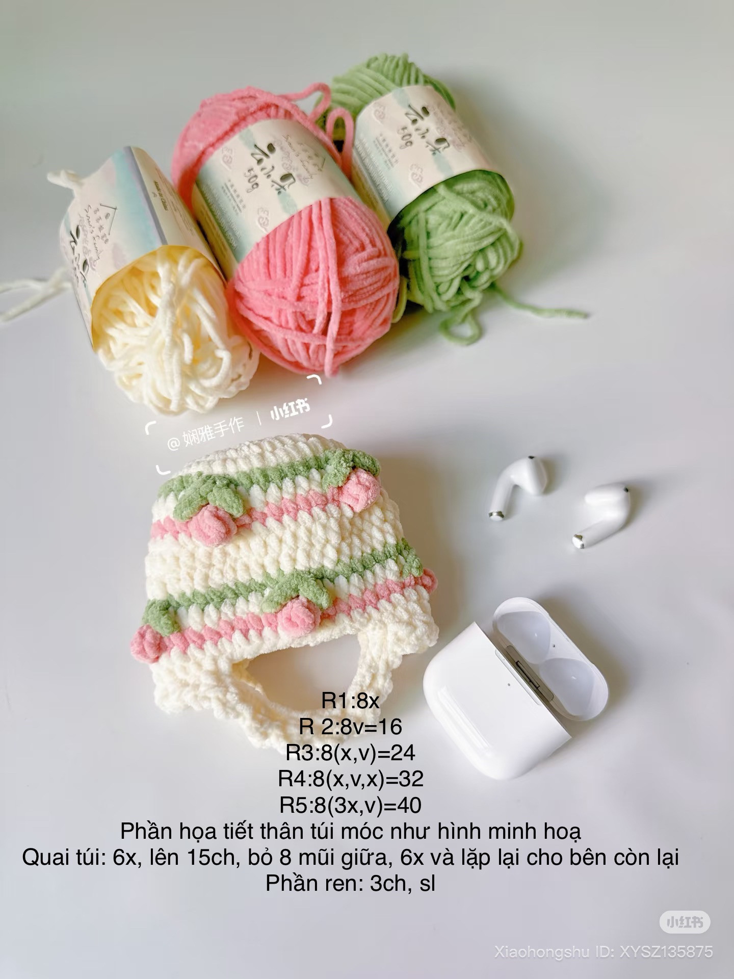 Crochet Chart for Cute Daisy and Rose Headphone Cases