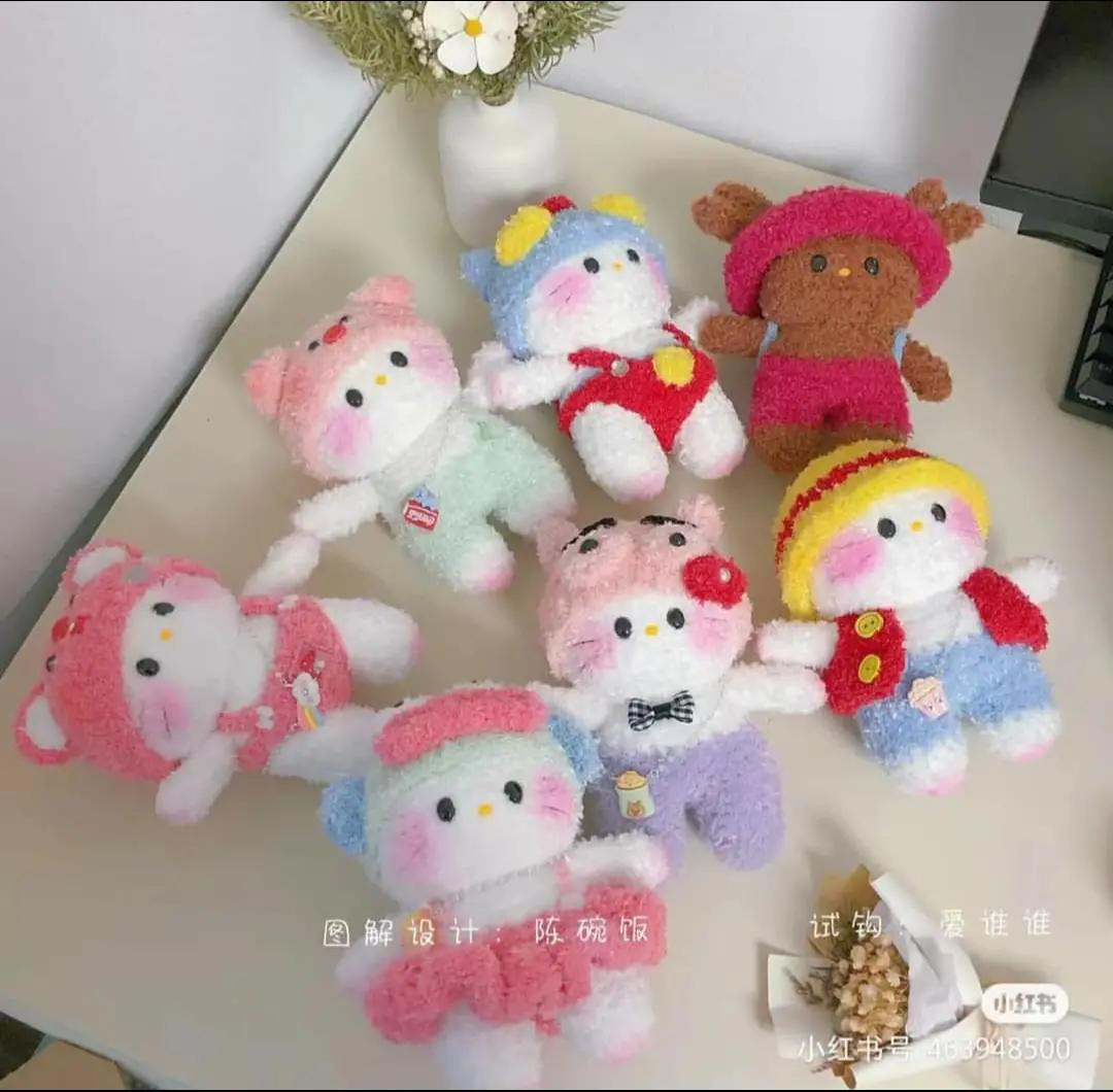 Crochet Chart for Dress-up Hello Kitty Amigurumi: Luffy, Chopper, and Super Hero Versions