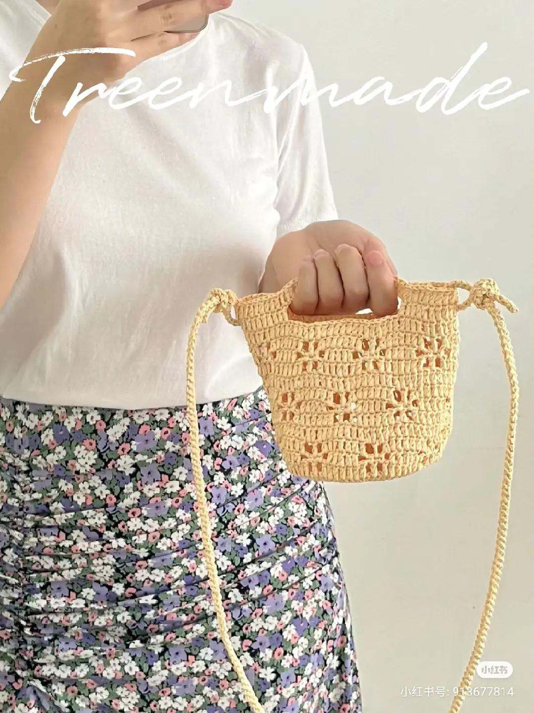 Crochet Chart for Mini Drawstring Bag with Tree Pattern