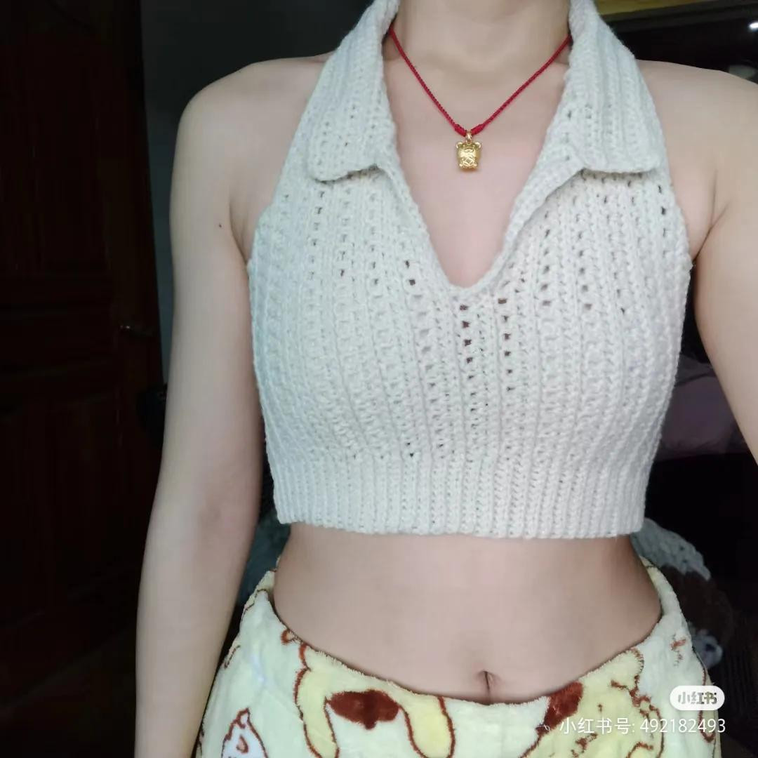 Crochet Chart Tutorial: Pink Baby Vest with Flower Motif and Brown Bear-Themed Dress