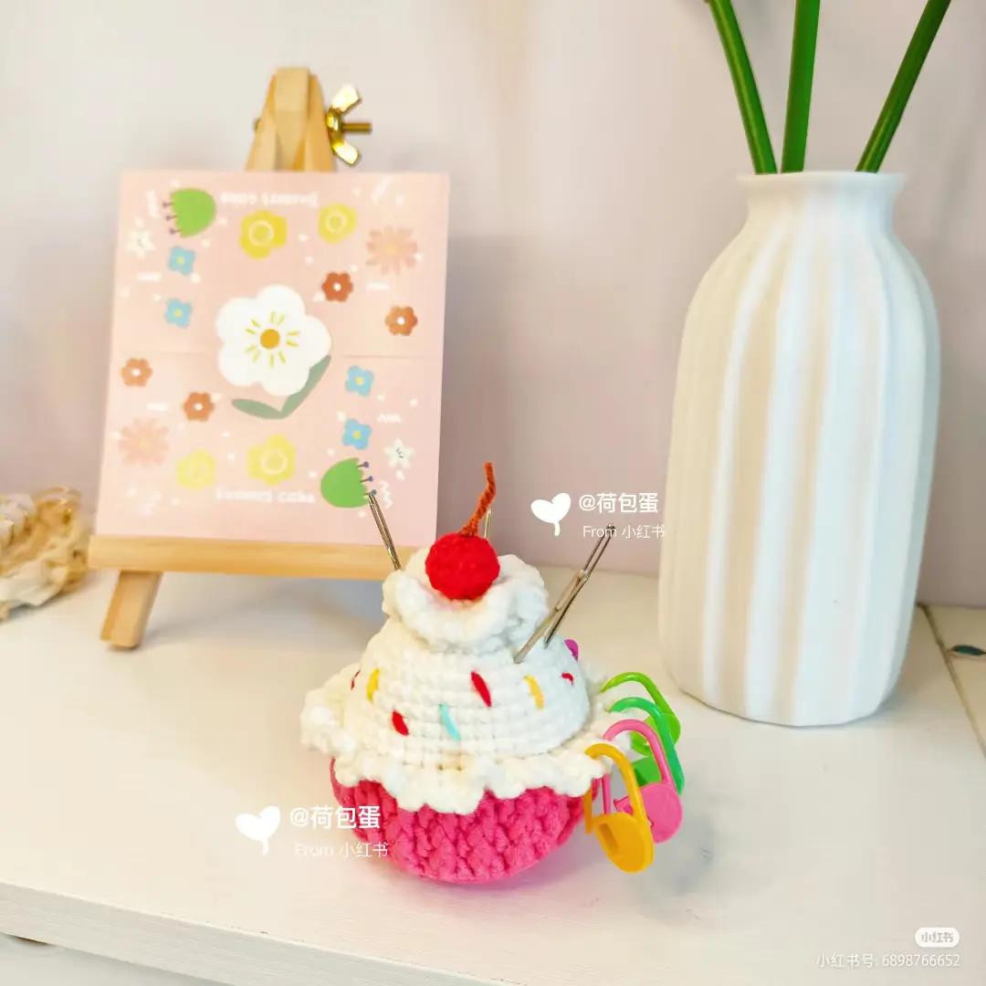 Crochet Cherry Cake Amigurumi Pattern with Instructions