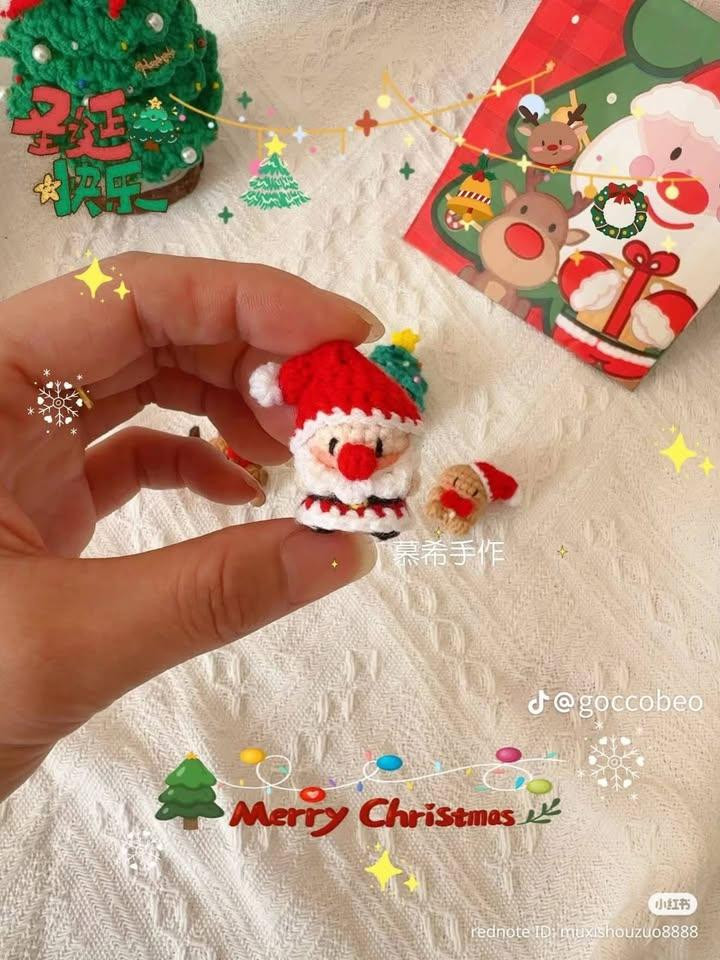 Crochet Christmas Amigurumi Pattern: Santa, Reindeer, Tree