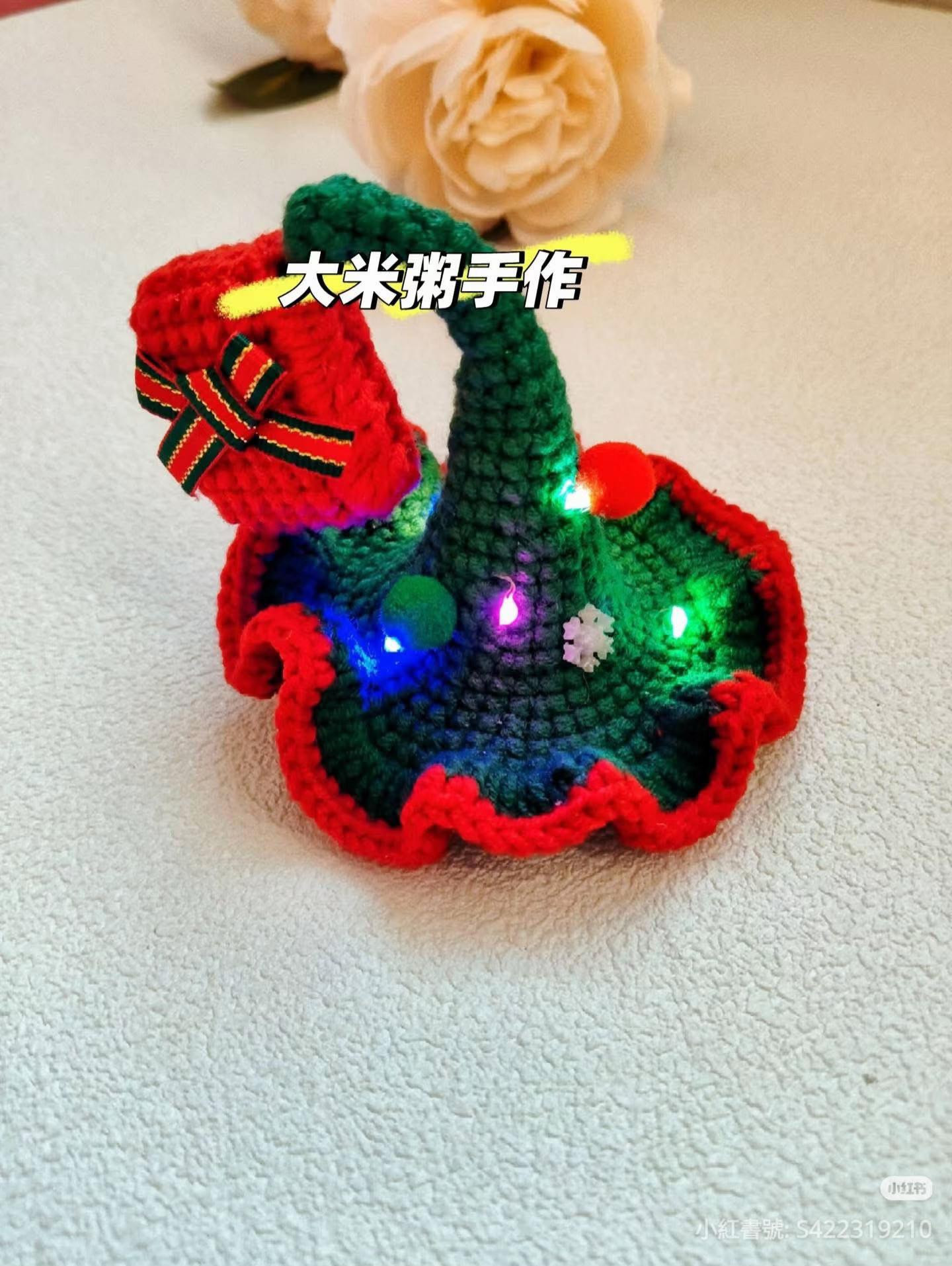 Crochet Christmas Elf Hat Hair Clip Pattern with LED Lights