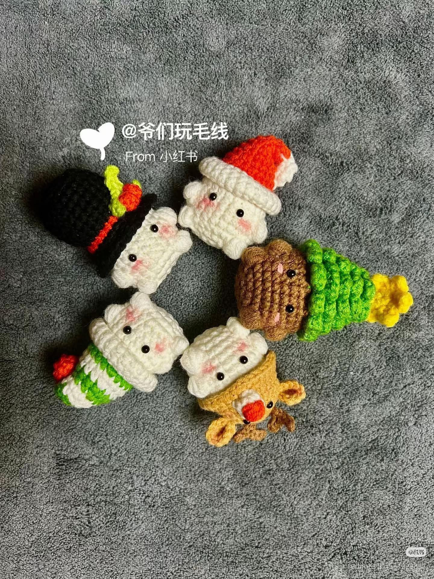 Crochet Christmas Mushroom Amigurumi Dolls Pattern Tutorial