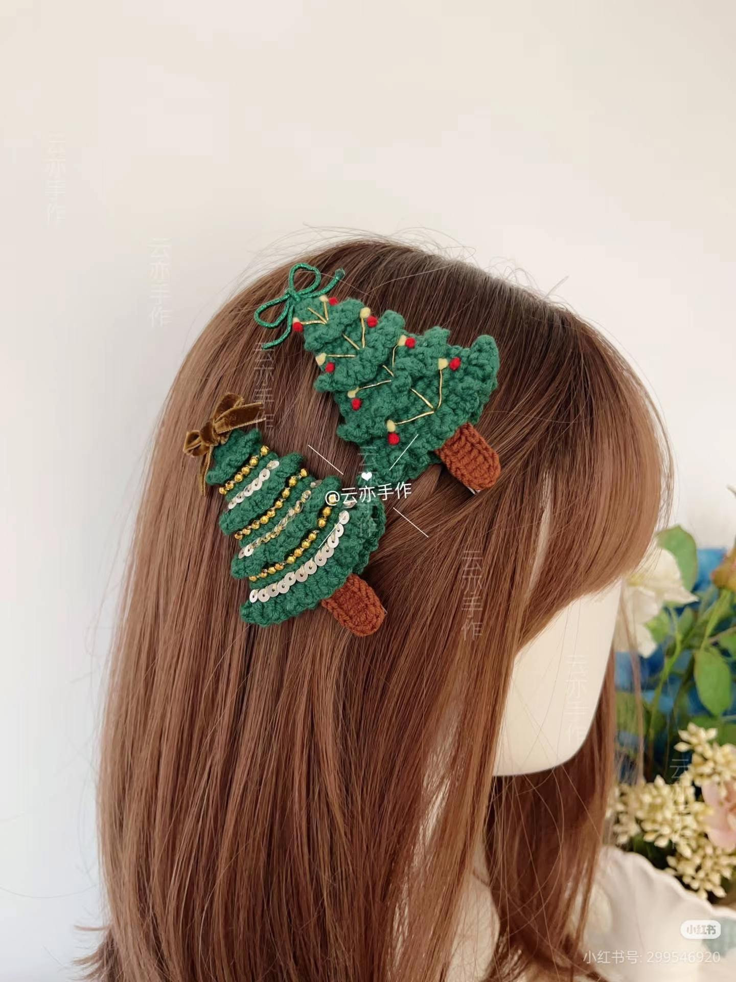 Crochet Christmas Tree Hair Clips Pattern