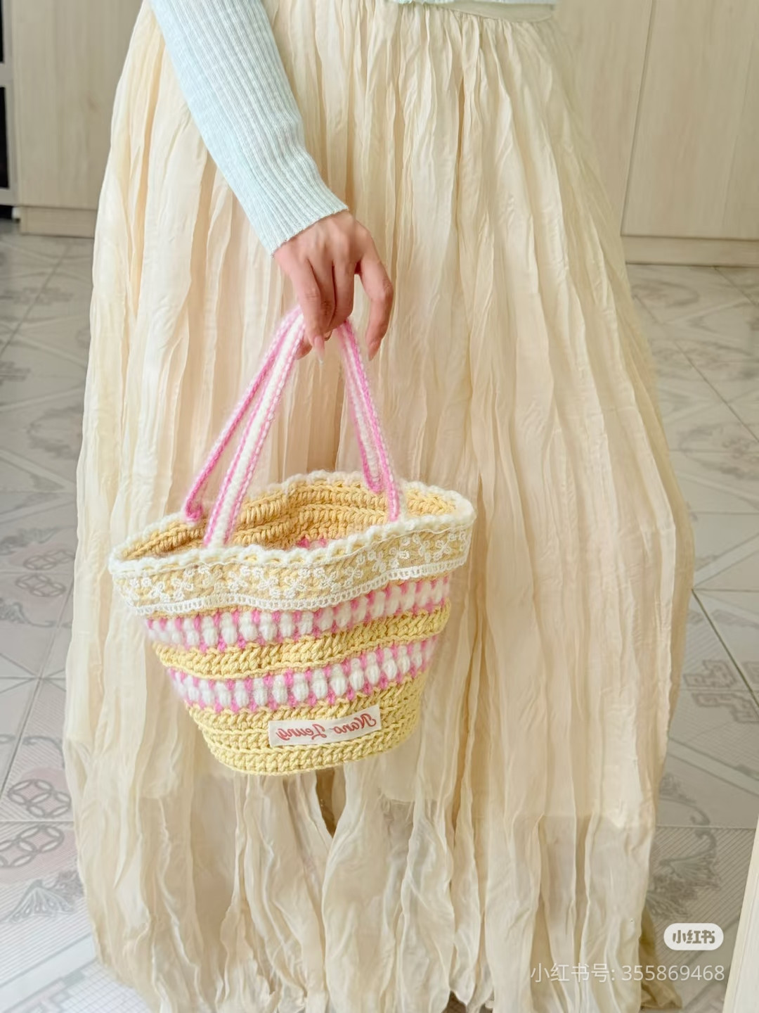 Crochet Clamshell Basket Bag Pattern Chart by Nano Leung