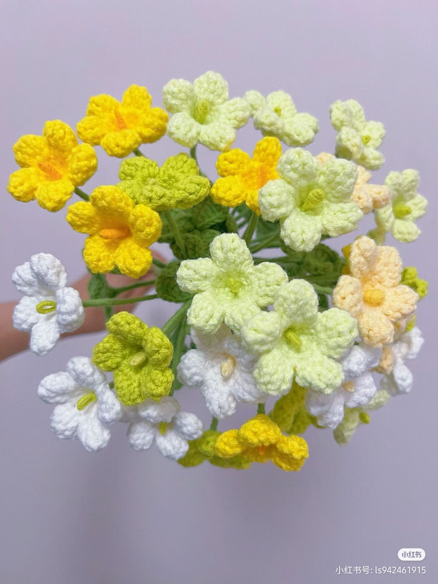 Crochet Clover Flower Pattern: Yellow, White and Green Amigurumi Tutorial Chart