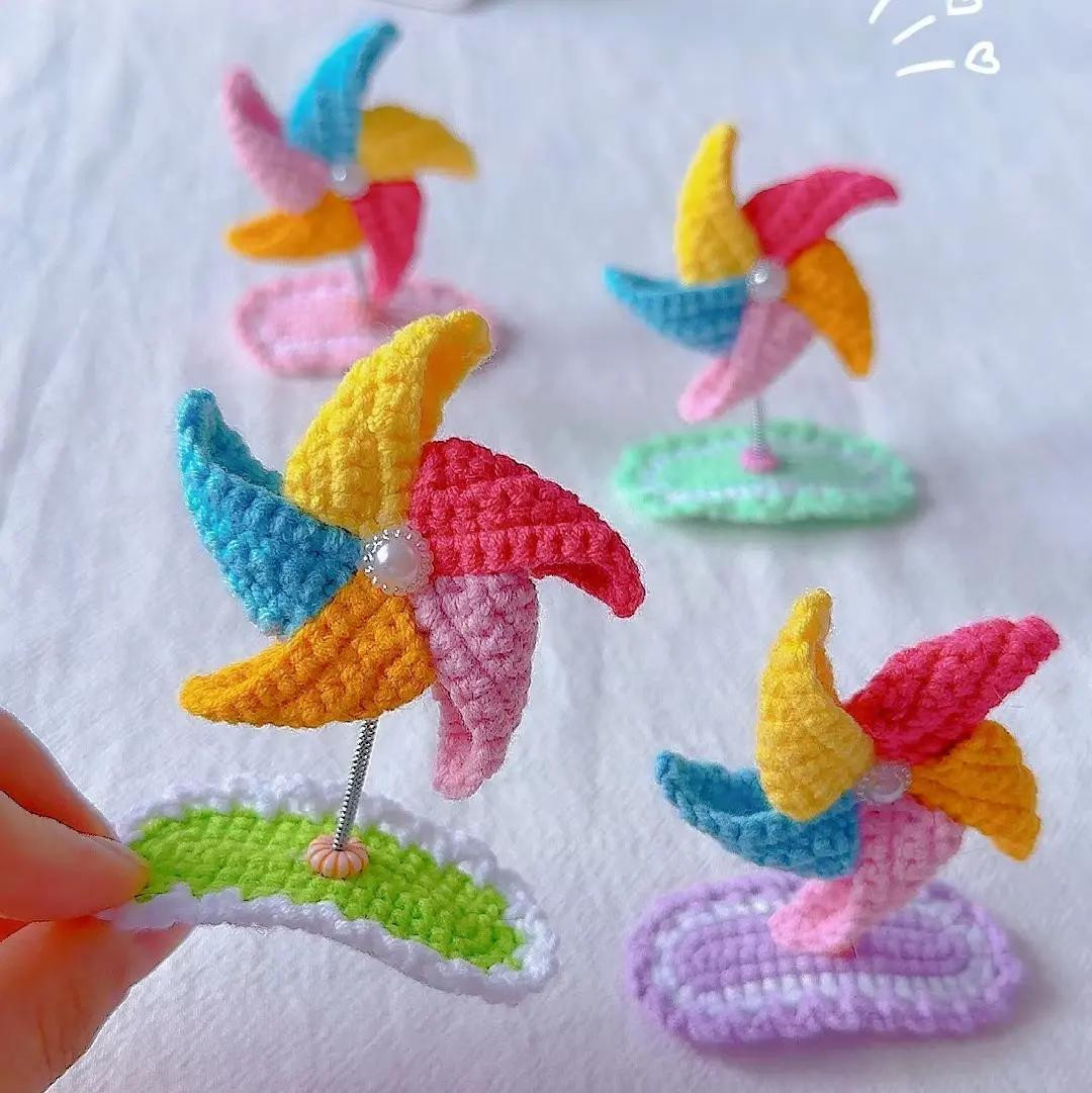 Crochet Colorful Pinwheel Hair Clip Chart Pattern