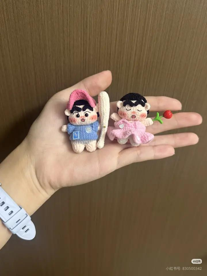 Crochet Crayon Shin-chan Baseball and Ballet Doll Pattern Chart