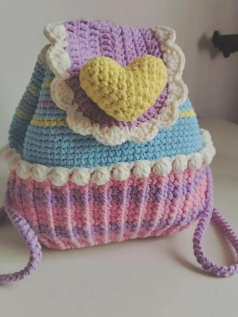 Crochet Cream Cake Backpack Pattern with Heart and Ruffles