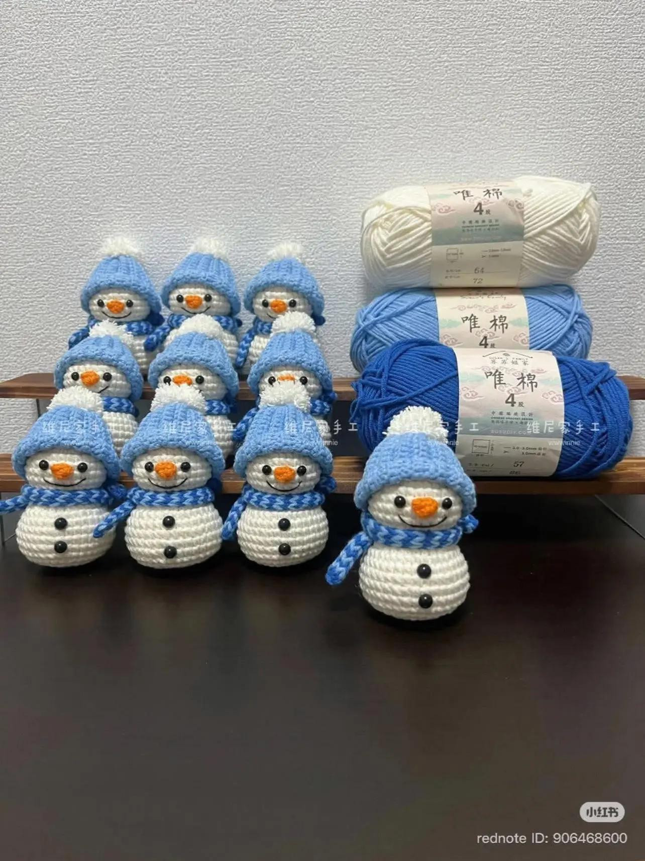 Crochet Cute Snowman Doll Pattern with Hat and Scarf