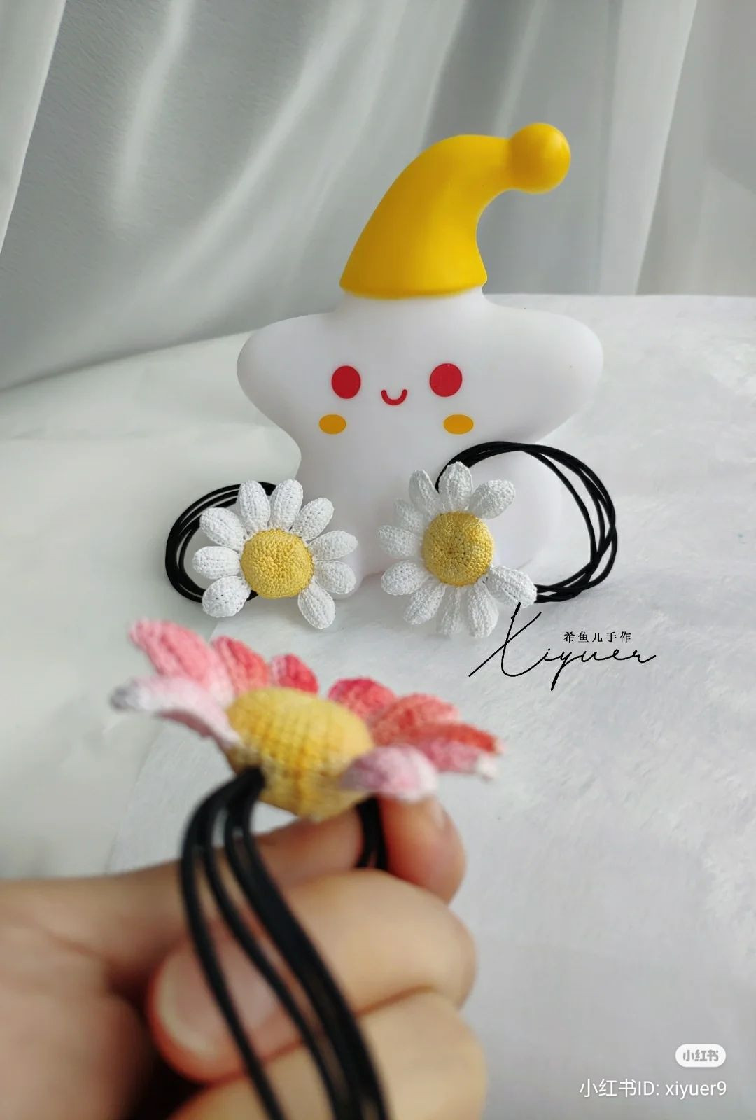 Crochet Daisy Flower Hair Tie Pattern Chart