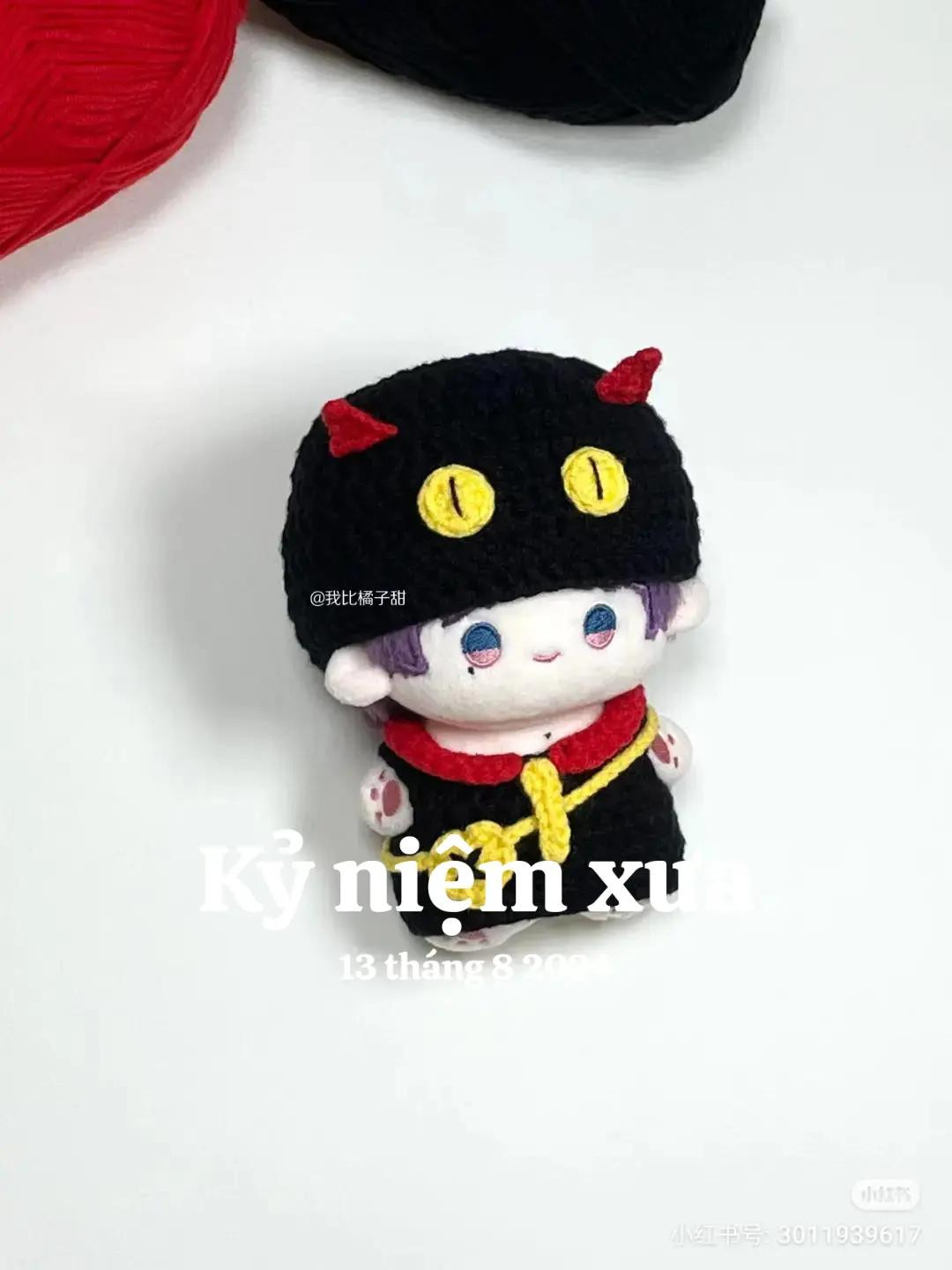 Crochet Devil Doll Outfit Pattern: Hat, Horns, Eyes, Tie, Bag and Clothes Chart