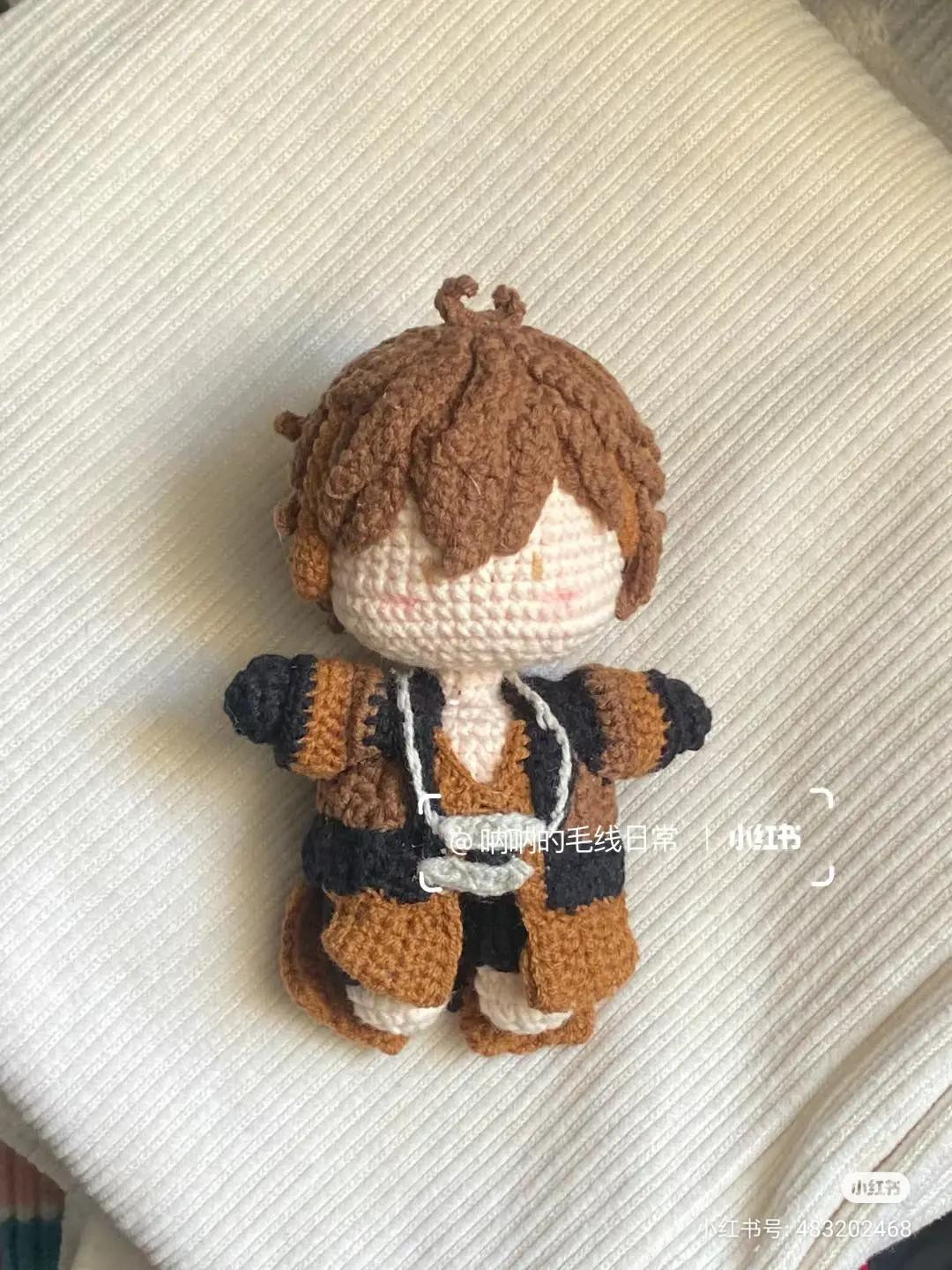 Crochet Doll Tutorial: Brown Hair and Outfit Chart