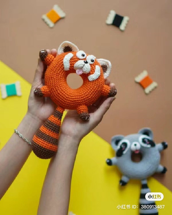 Crochet Donut Red Panda Amigurumi Pattern