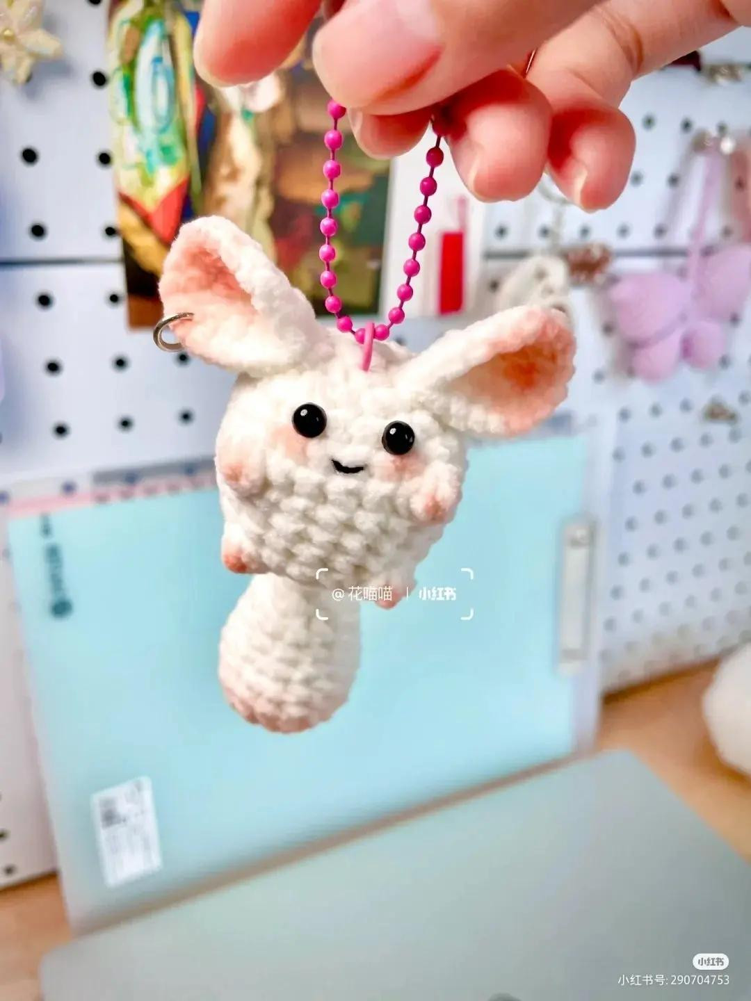 Crochet Dragon Cat Keychain Amigurumi Pattern with Tutorial