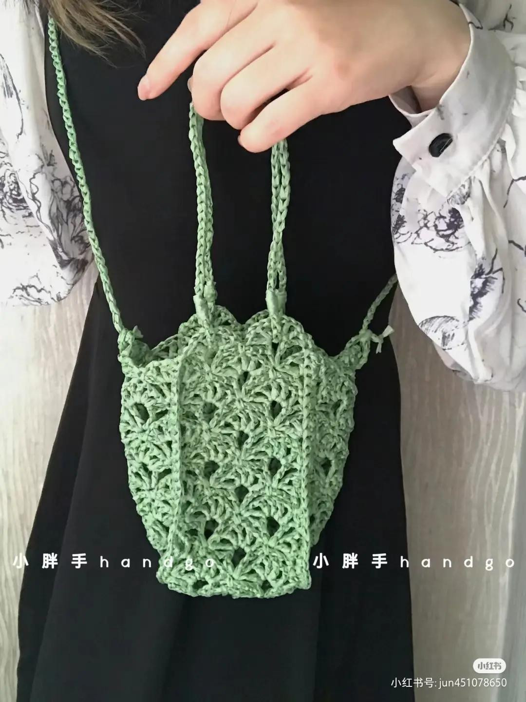 Crochet Fan Stitch Bag Pattern Chart: One Yarn Skein for Five Different Green Handmade Bags