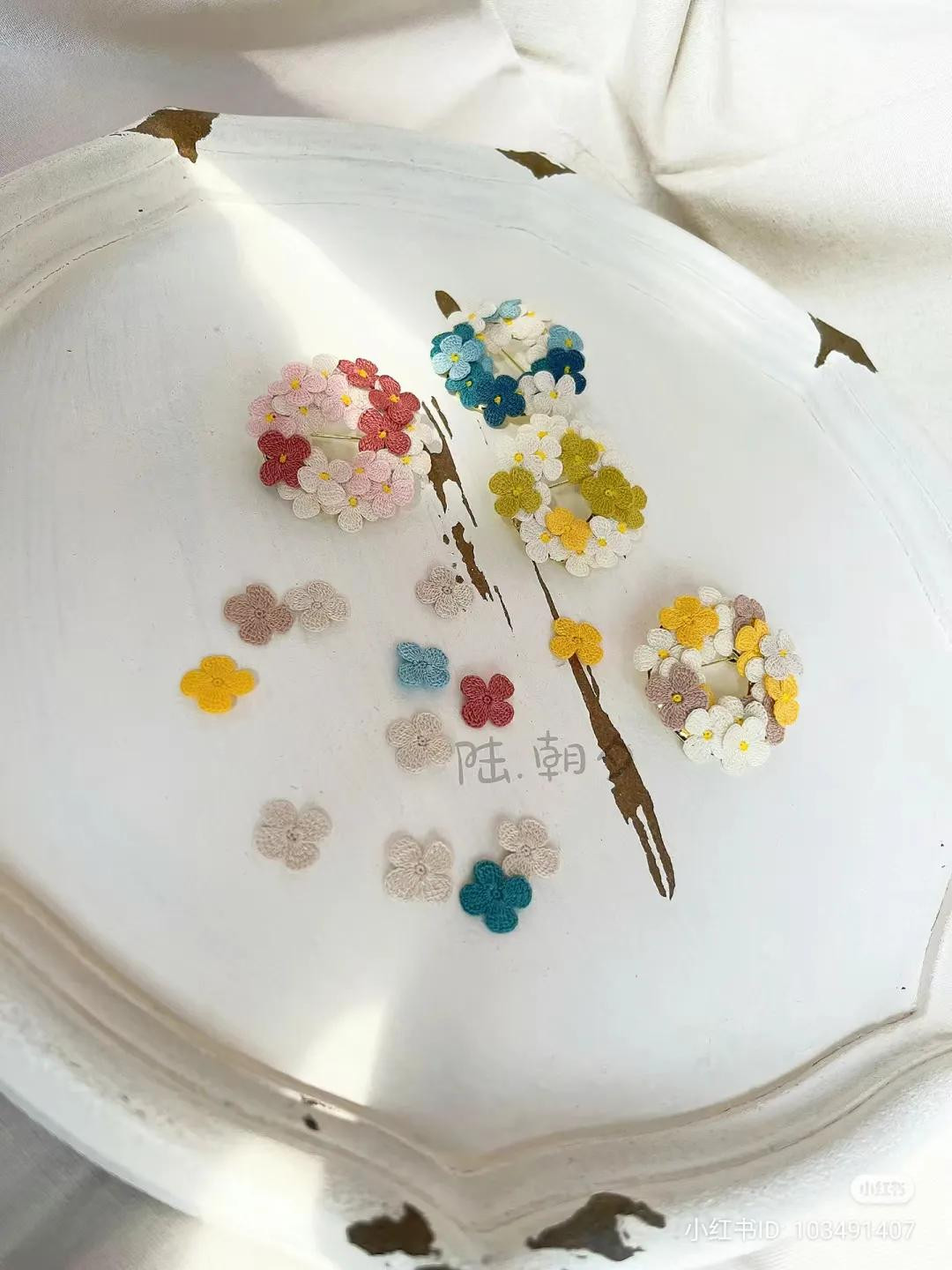 Crochet Flower Brooch and Clover Chart Pattern