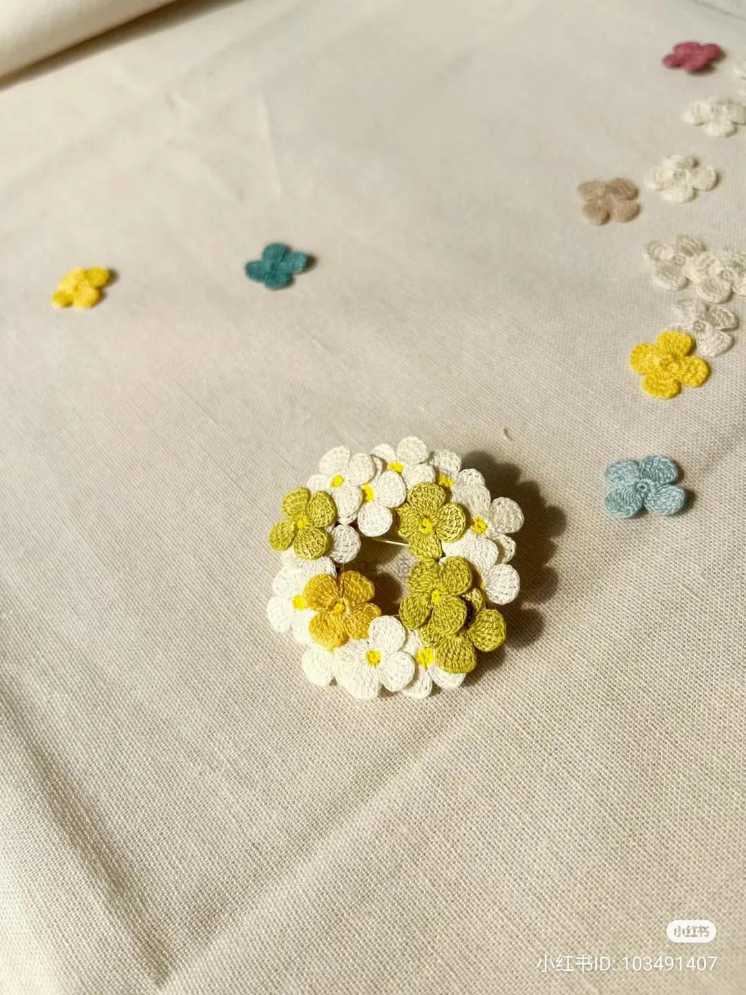 Crochet Flower Brooch and Clover Chart Pattern