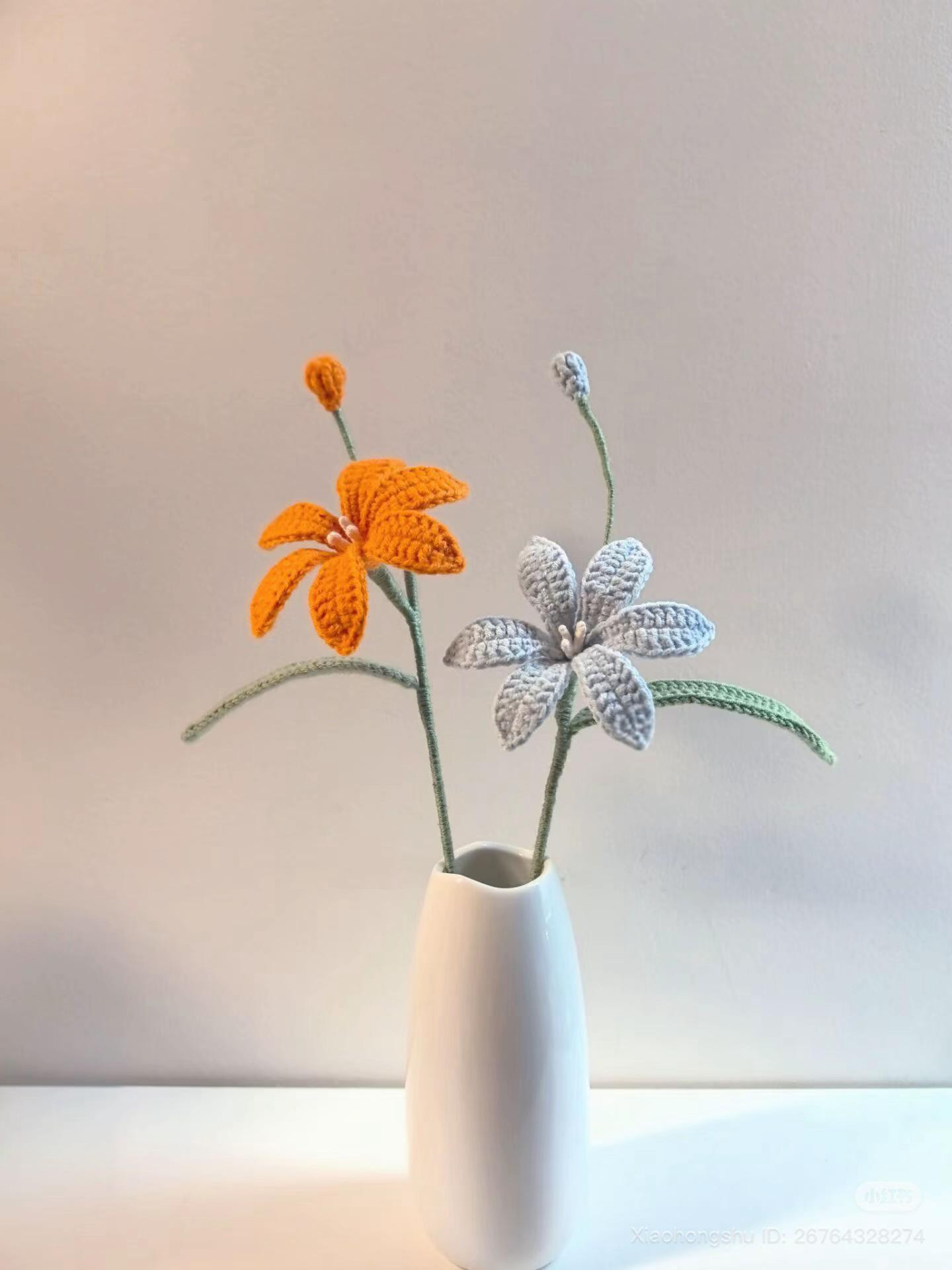 Crochet Flower Charts: Red Rose and Green Hydrangea Patterns