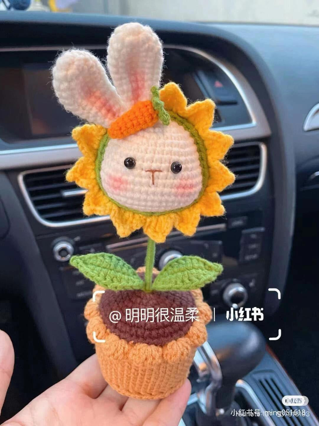 Crochet Flower Pot Doll Pattern: Sunflower Rabbit and Pig Tutorial Chart