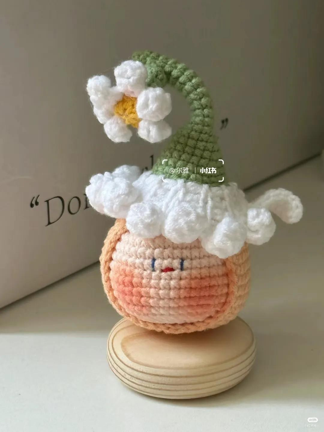 Crochet Flower Spirit Dumpling Amigurumi Doll Pattern
