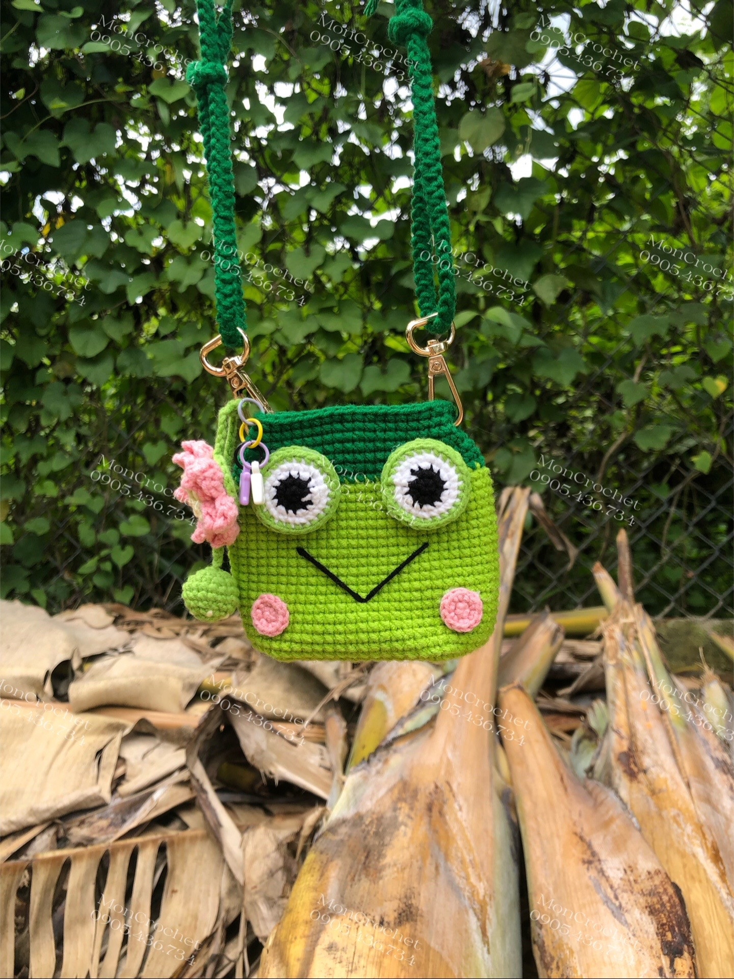 Crochet Frog Bag Pattern with Lotus Flower Charm