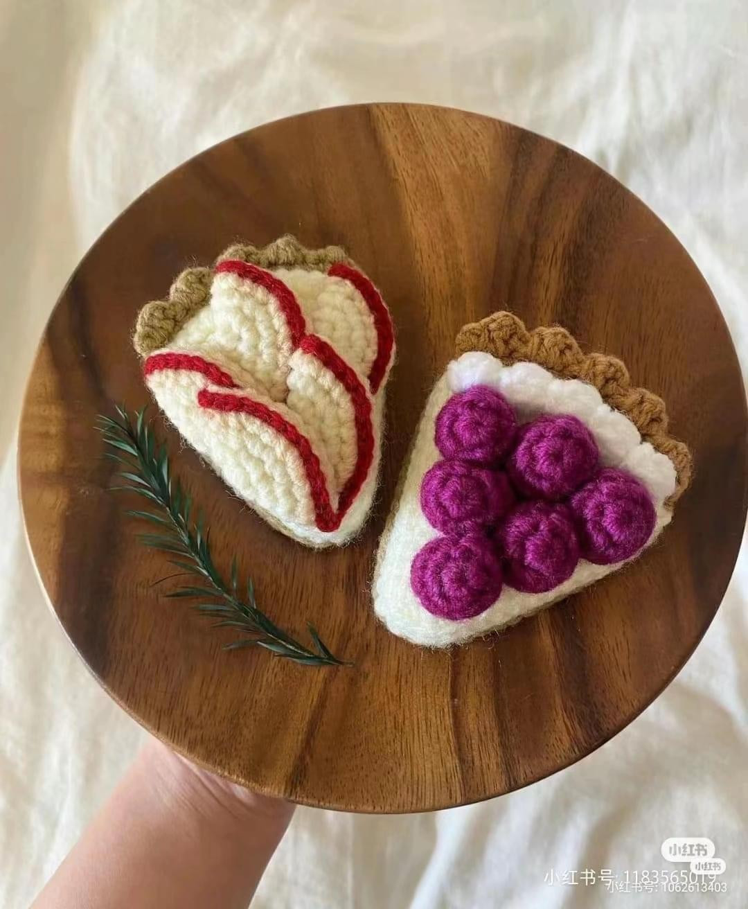 Crochet Fruit Pie Slice Chart: Raspberry, Apple, and Mixed Berry Patterns