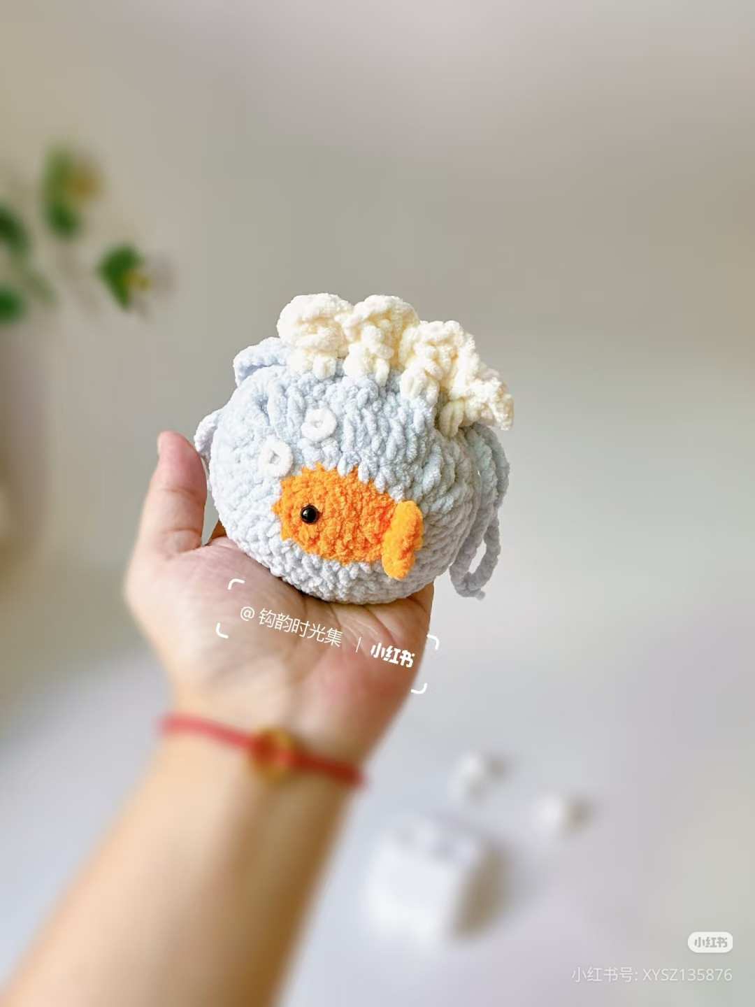 Crochet Goldfish Bubble Earphone Case Pattern Tutorial
