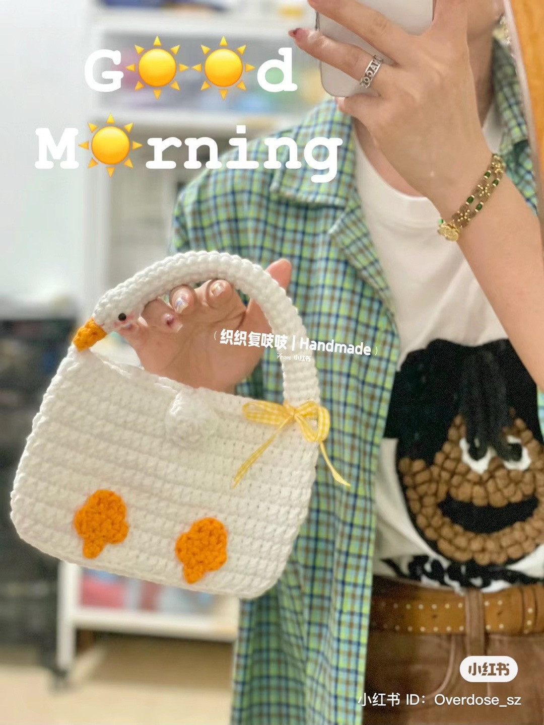 Crochet Goose Bag Pattern Chart: White Body with Orange Feet and Head Handle