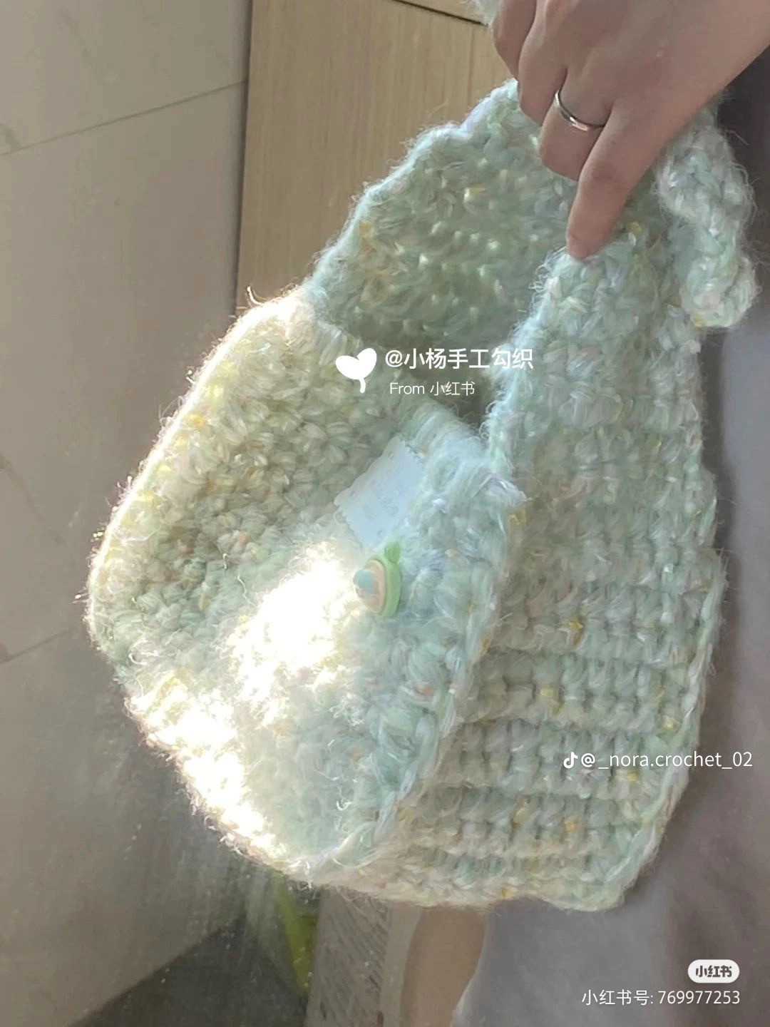 Crochet Granny Square Bag Tutorial and Design Collection