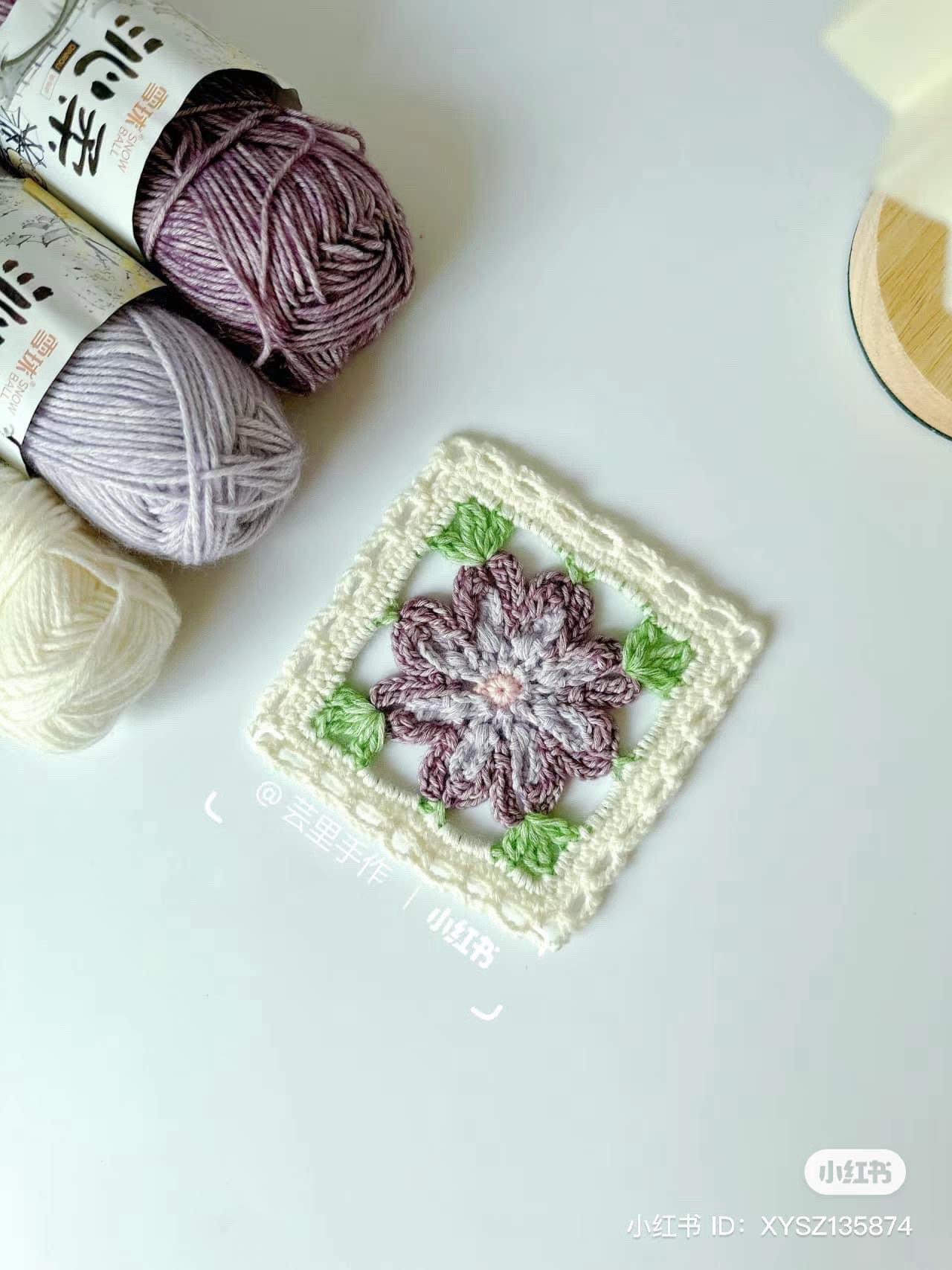 Crochet Granny Square Chart Pattern with Floral Designs and Detailed Instructions