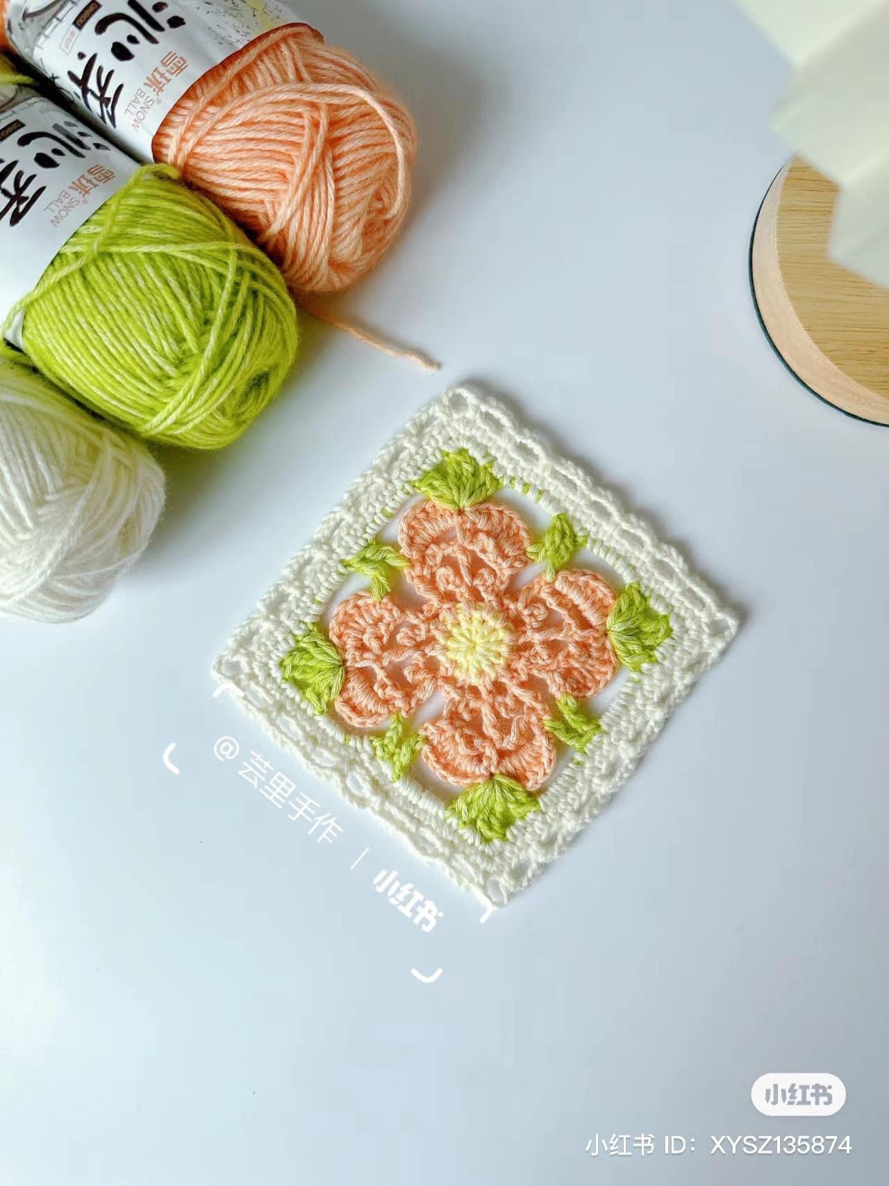 Crochet Granny Square Chart Pattern with Floral Designs and Detailed Instructions