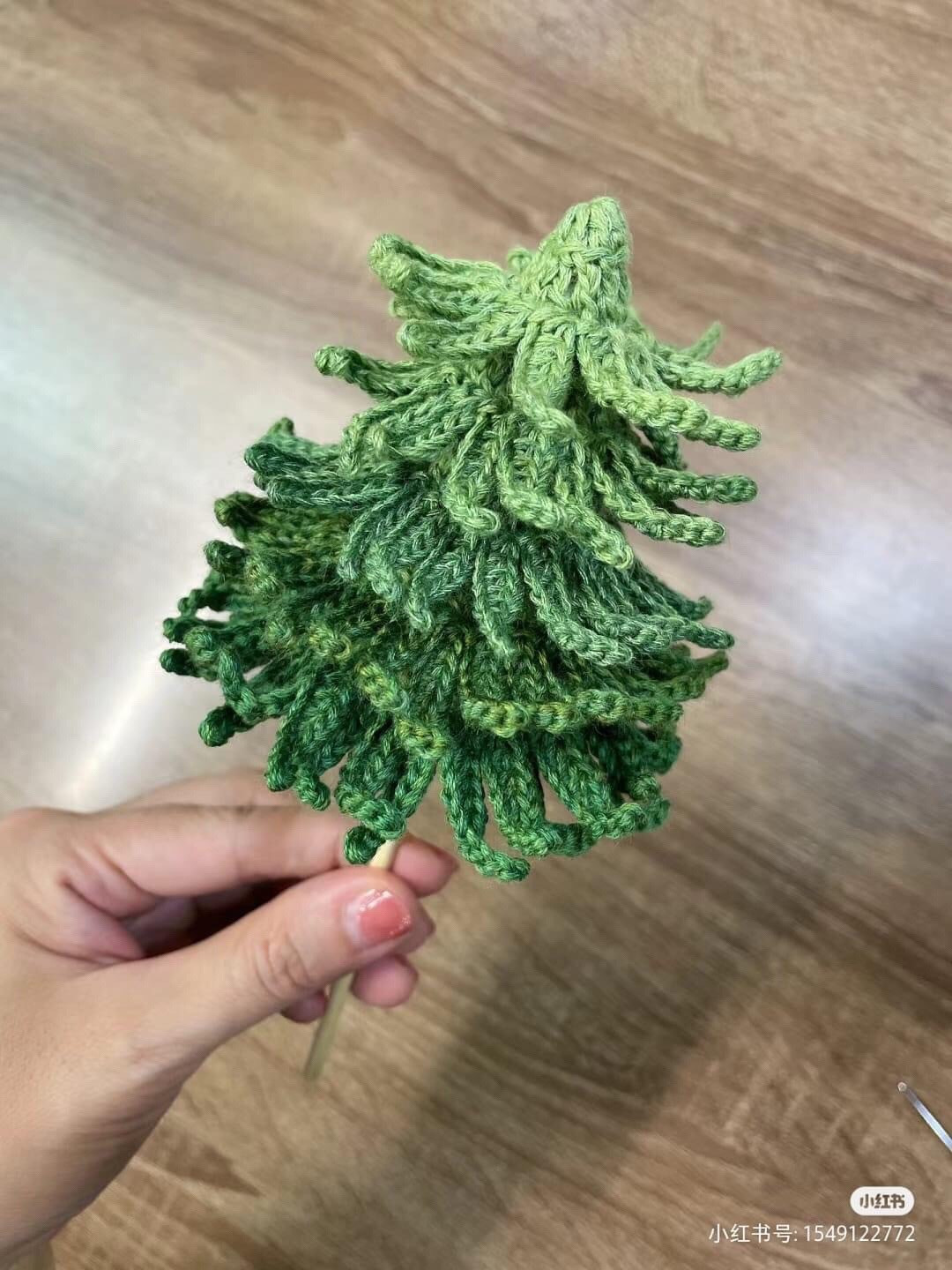 Crochet Green Christmas Tree Tutorial with Pattern Chart