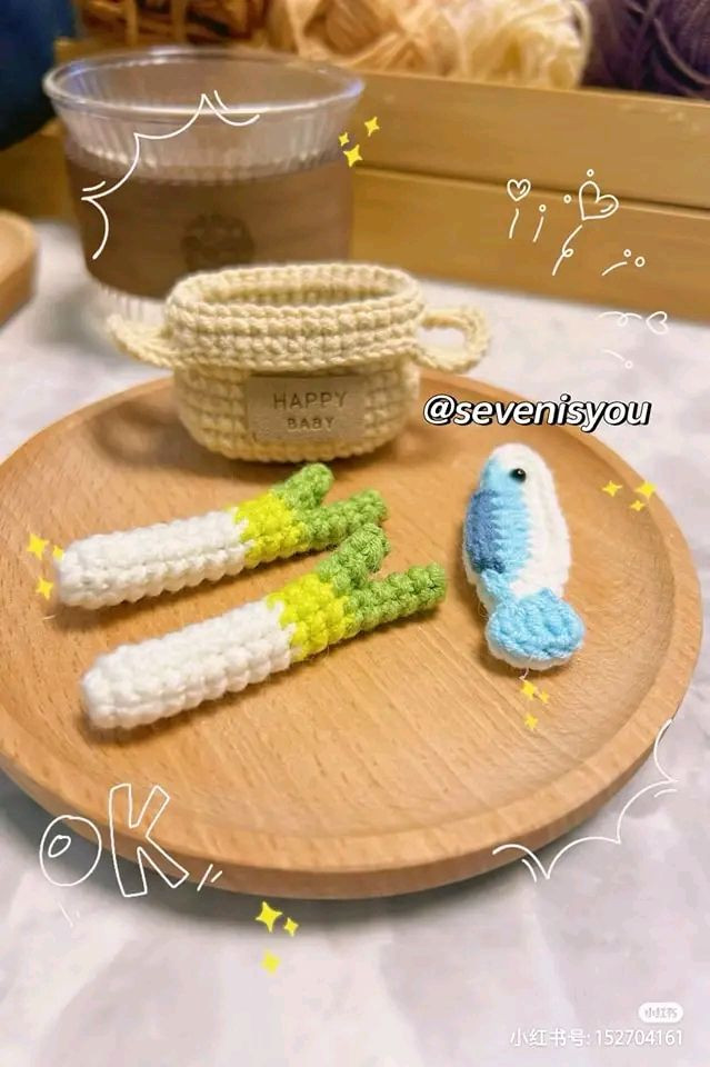 Crochet Grocery Bag with Mini Green Onions and Dried Fish