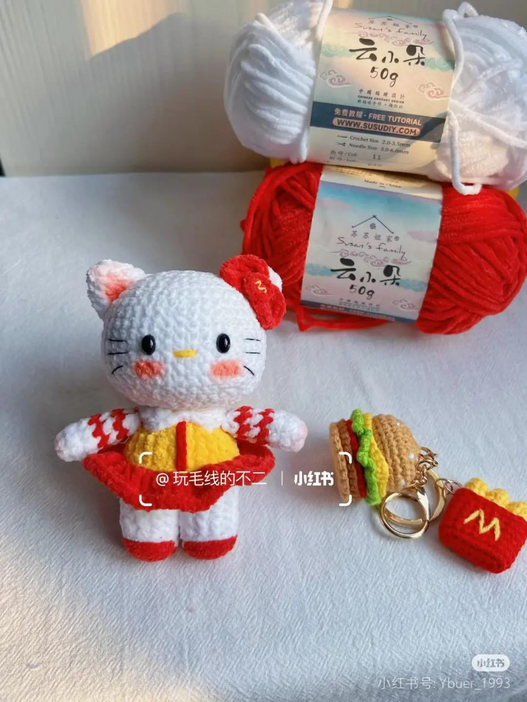 Crochet Hello Kitty Doll Pattern with McDonald's Accessories Tutorial