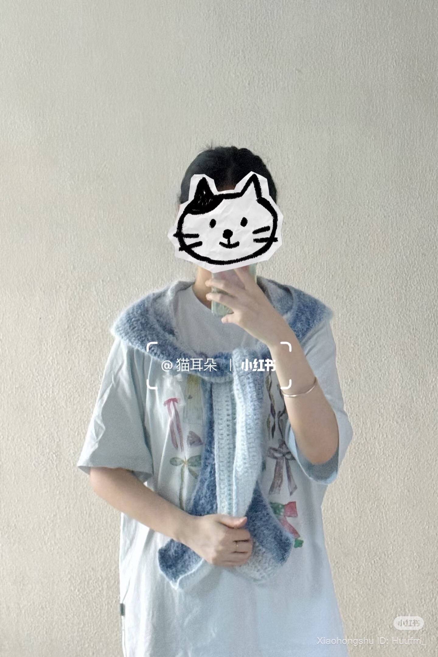 Crochet hooded scarf chart with blue and white stripes