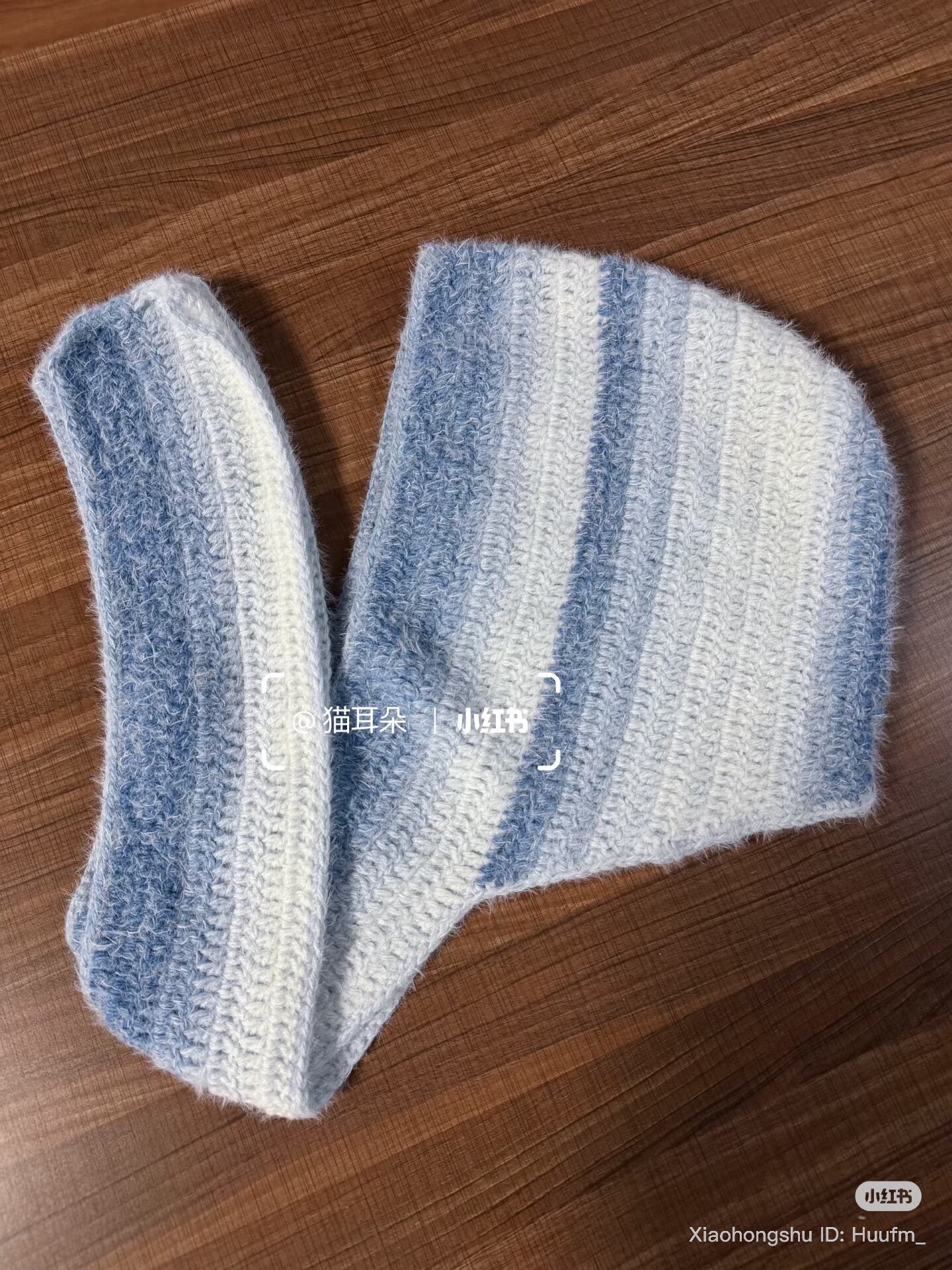 Crochet hooded scarf chart with blue and white stripes