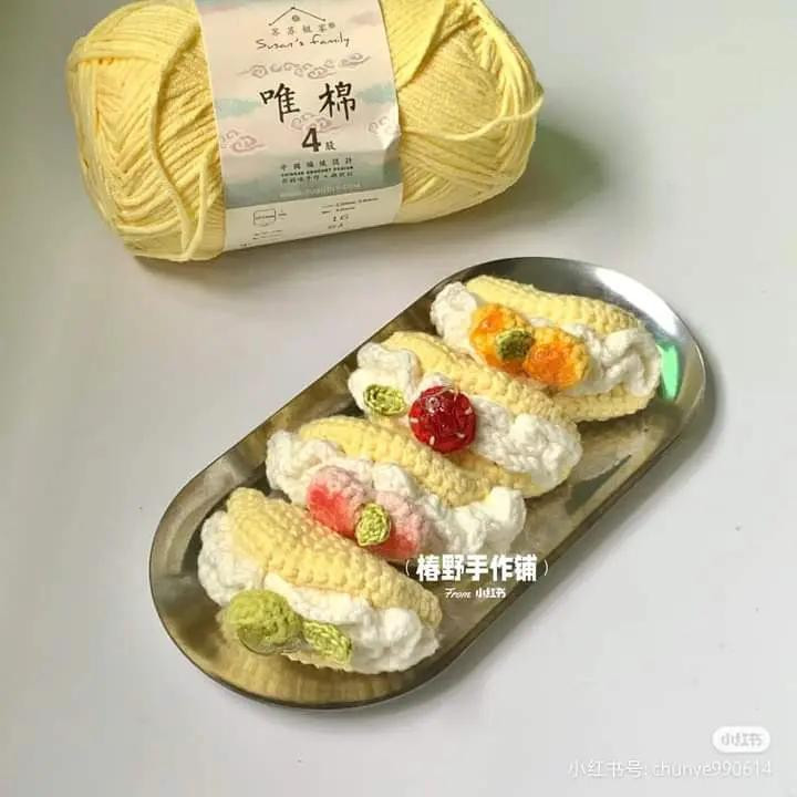 Crochet Hula Hoop Pastry Tutorial with Fruits and Cream