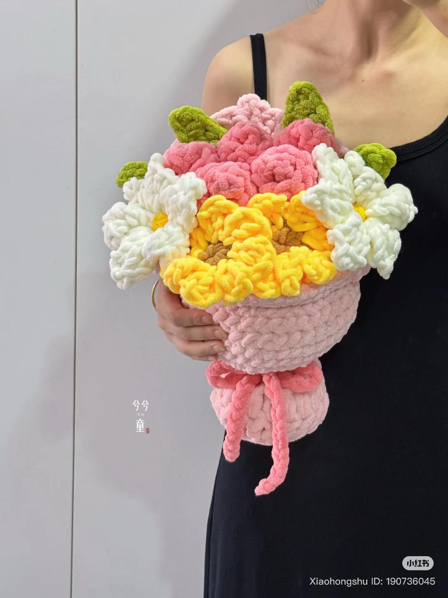 Crochet Jumbo Rose Bouquet Pattern with Amigurumi Doll