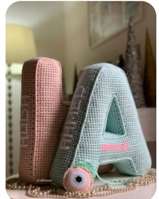Crochet Letter A Pattern Chart and Finished Examples in Pink and Red Yarn
