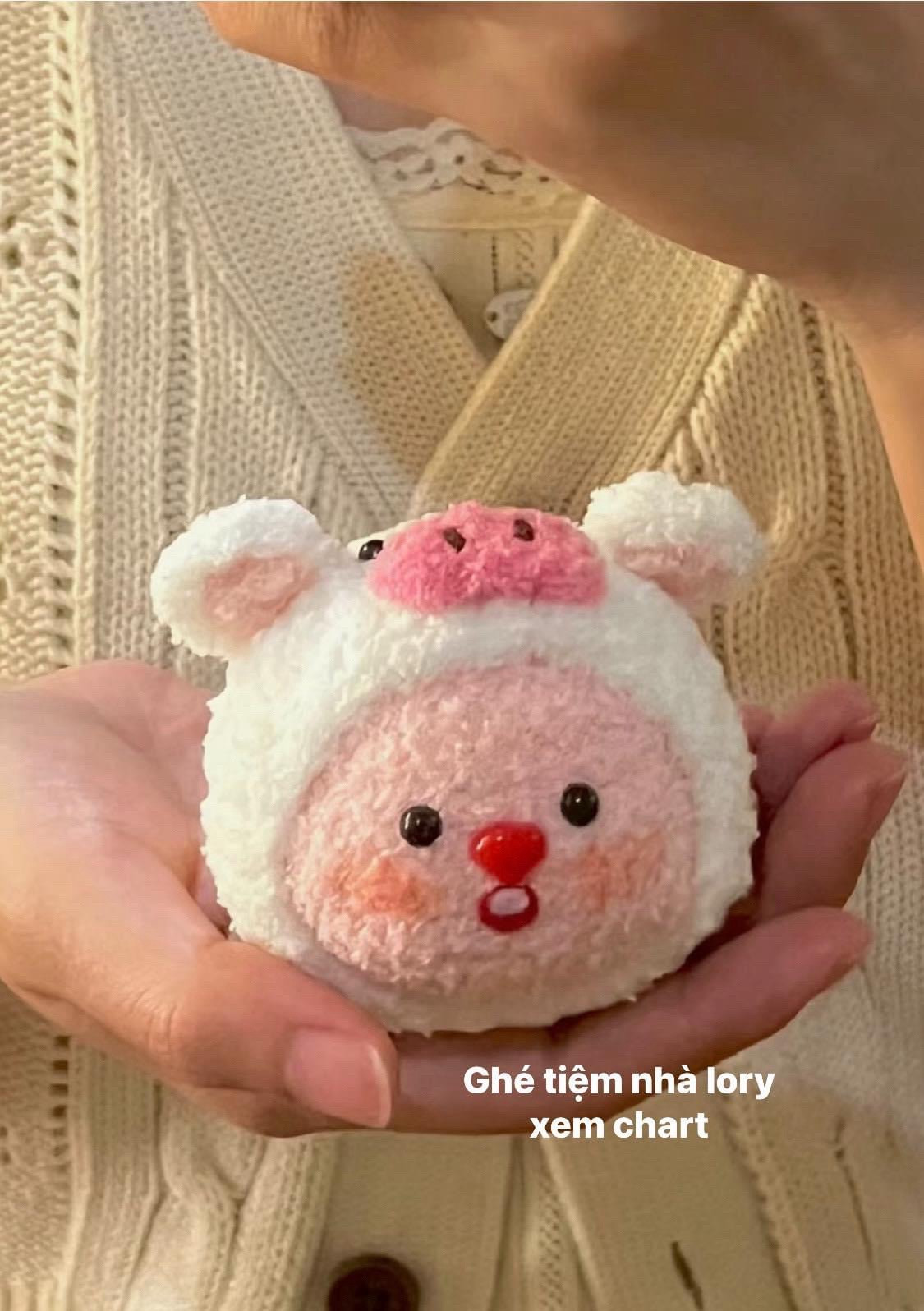 Crochet Loopy Amigurumi Patterns: McDonald's, Bee, Dragon & Mickey Mouse