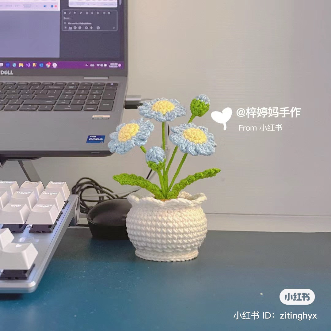 Crochet Lotus and Tulip Flower Pot Pattern Charts