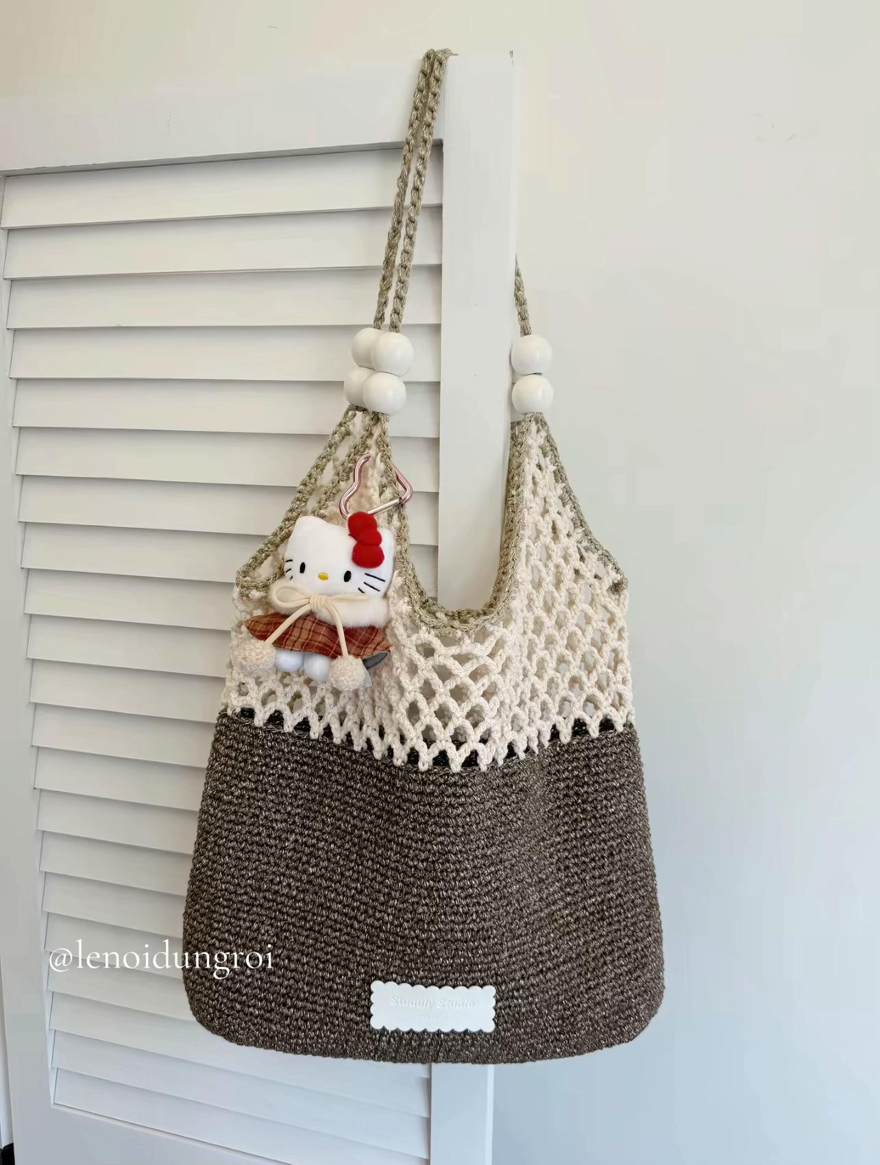 Crochet Mesh Tote Bag Pattern Chart - Blue and Brown