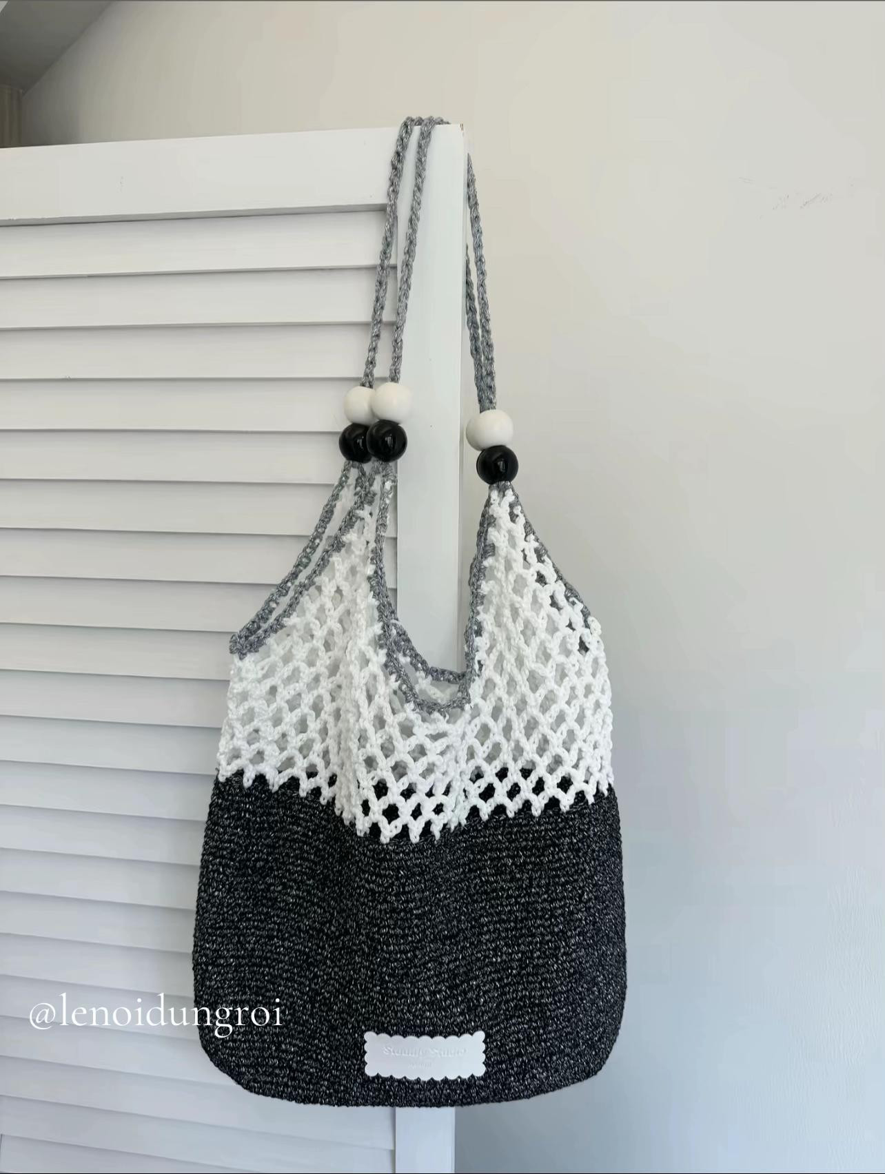Crochet Mesh Tote Bag Pattern Chart - Blue and Brown