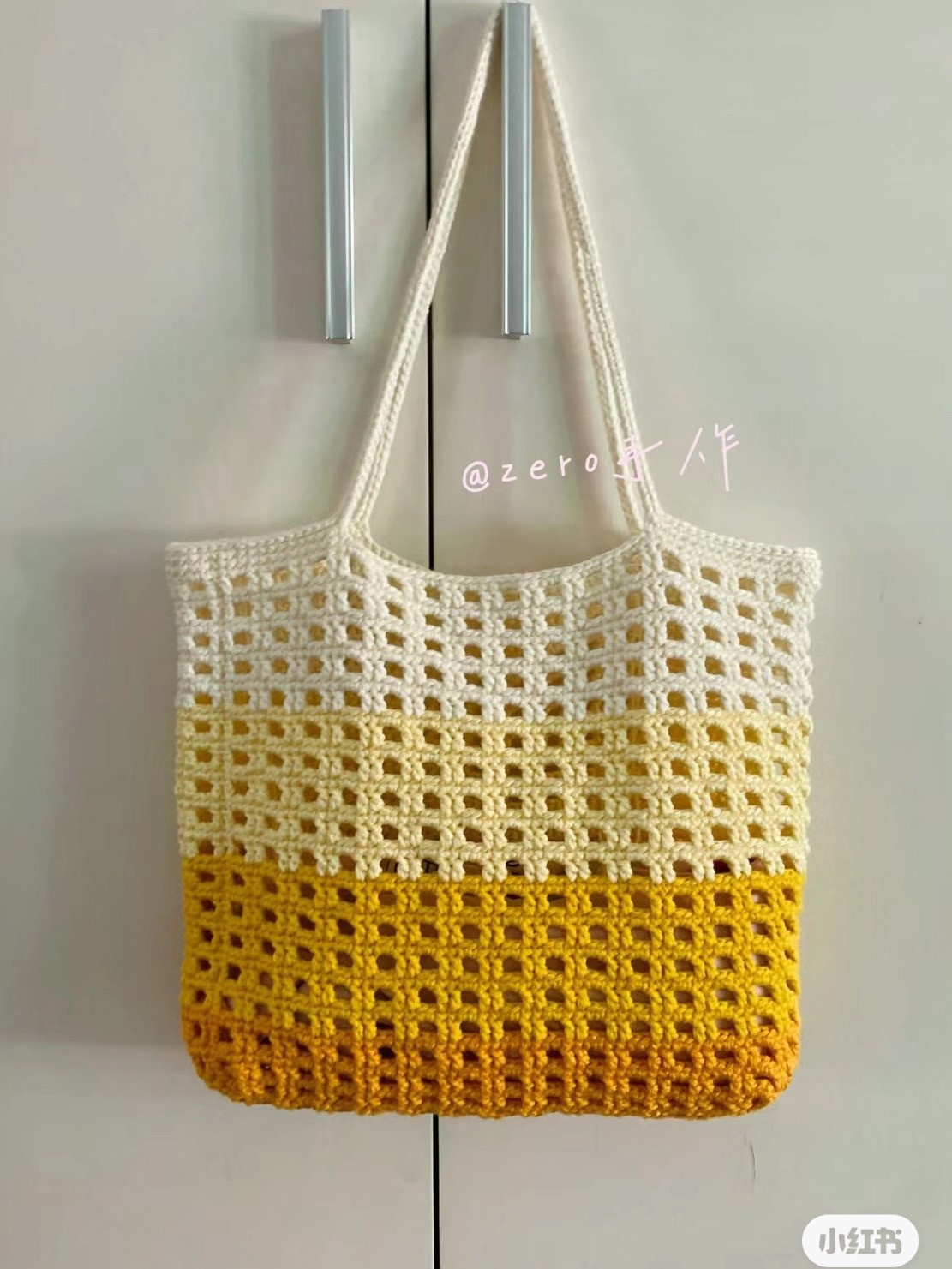 Crochet Mesh Tote Bag Pattern with Detailed Instructions