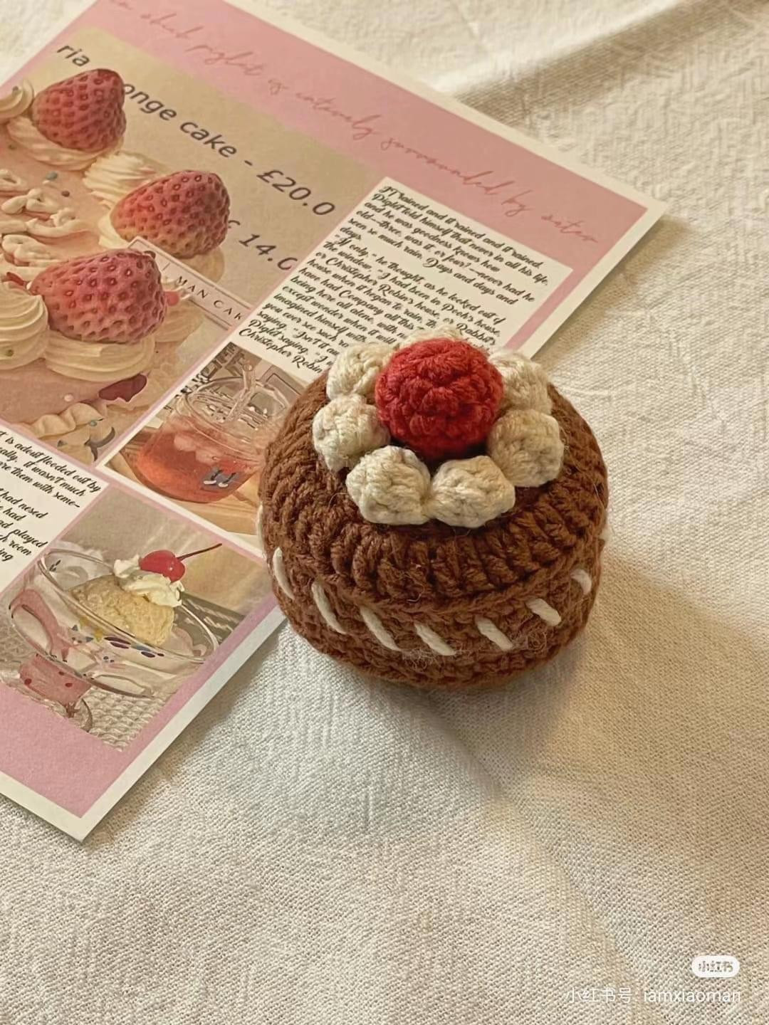 Crochet Milk Tea Cookie and Strawberry Cake Flat Chart